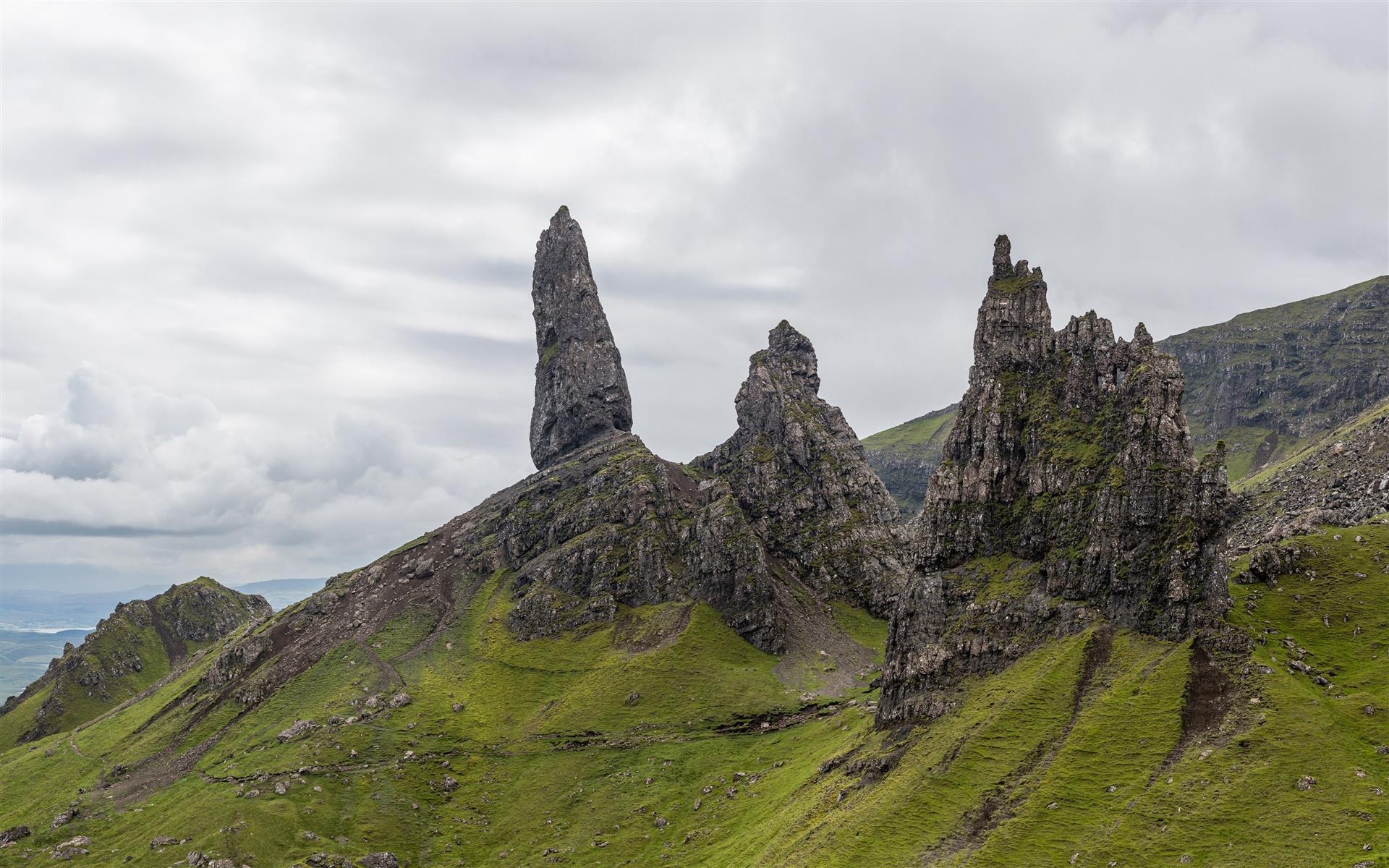 Isle of Skye, Captivating wallpaper, Ethereal beauty, Visual delight, 1920x1200 HD Desktop