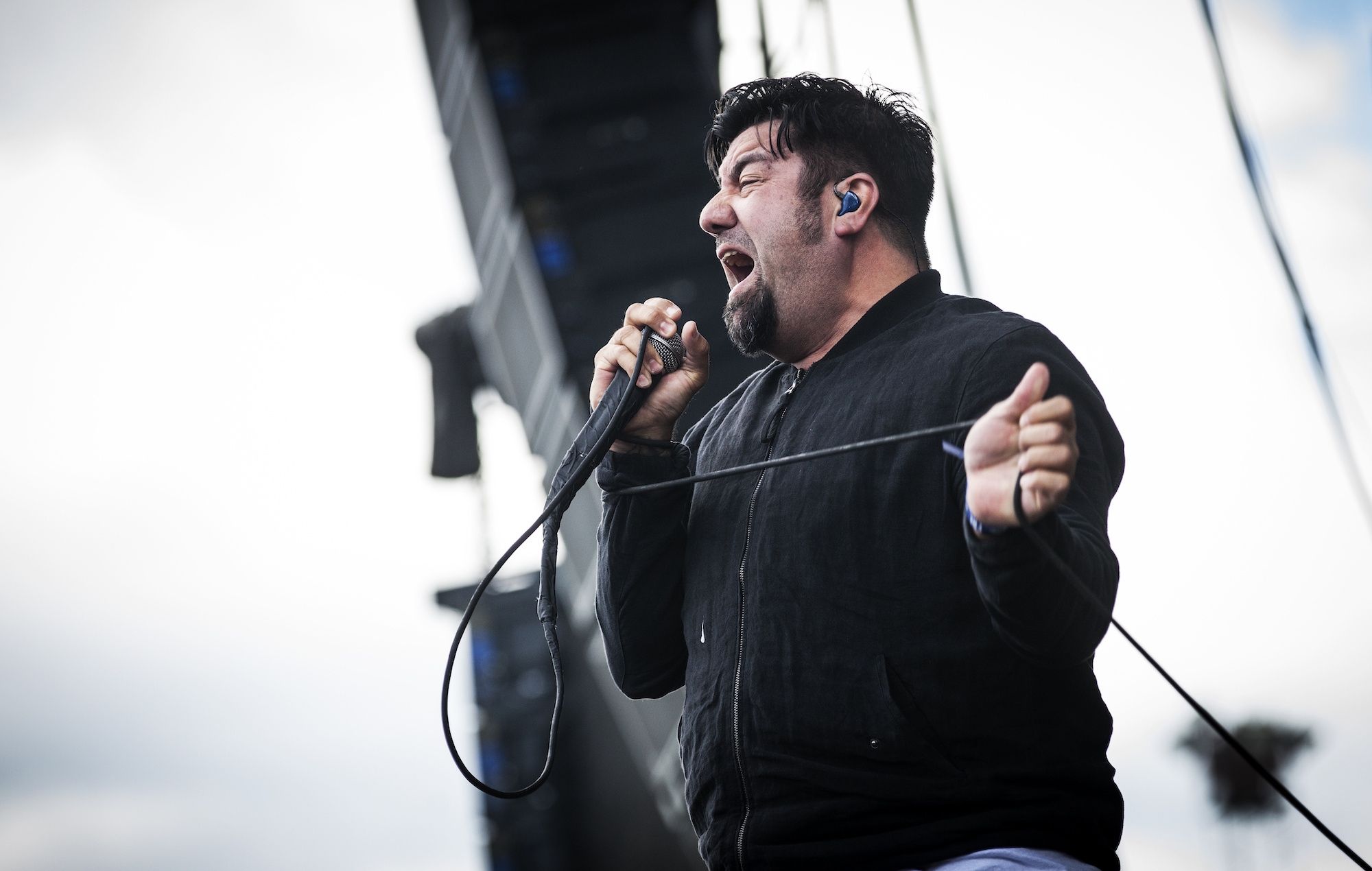 Chino Moreno, New Crosses material, Deftones, Creative process, 2000x1270 HD Desktop