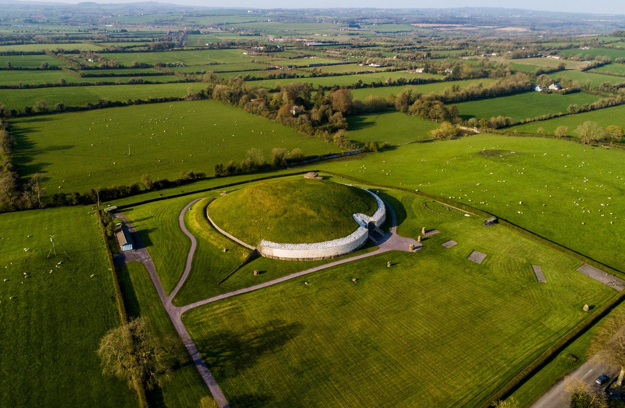 Newgrange, Tourism strategic planning, Repucon Consulting, Experiential travel, 2000x1310 HD Desktop