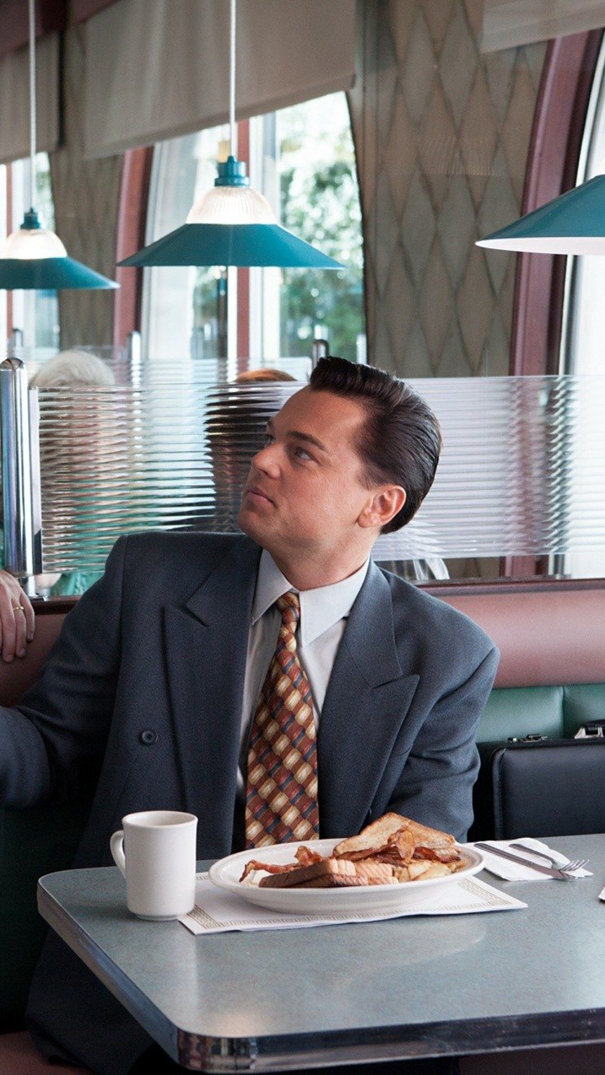 Screenbeauty, The Wolf of Wall Street, Jordan Belfort, Captivating movies, 1250x2210 HD Phone