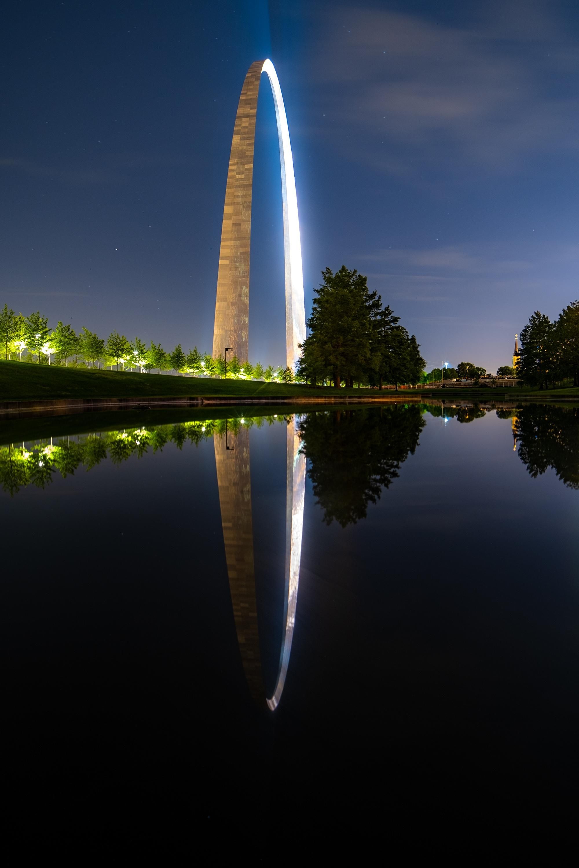 Gateway Arch, St. Louis, Iconic landmark, Missouri, 2000x3000 HD Phone