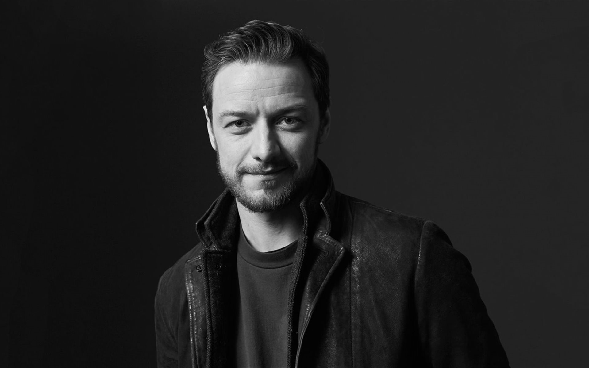 James McAvoy, Monochrome wallpaper, Scottish actor, 1920x1200 HD Desktop