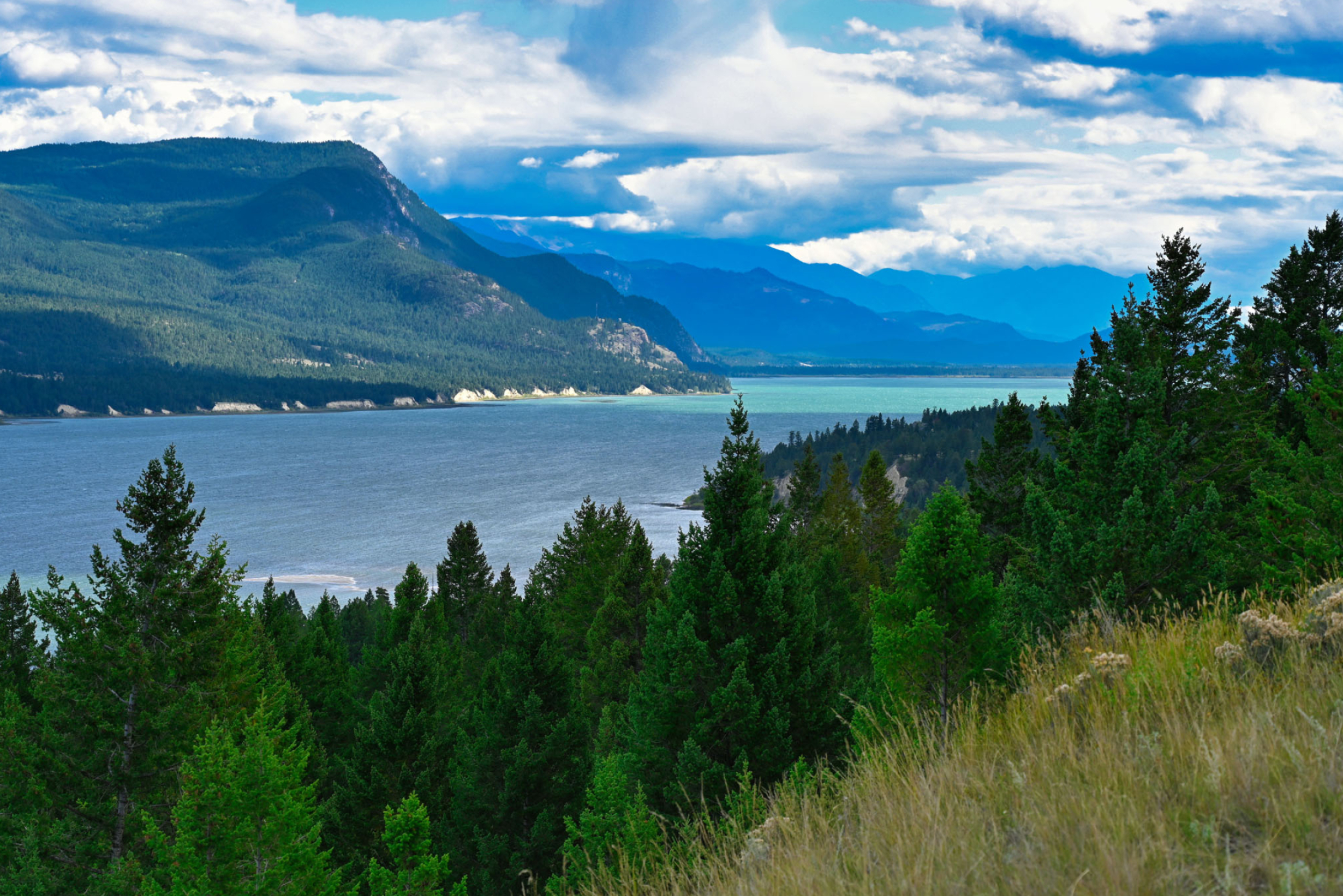 Columbia Lake, The Weltenbummler, 2500x1670 HD Desktop