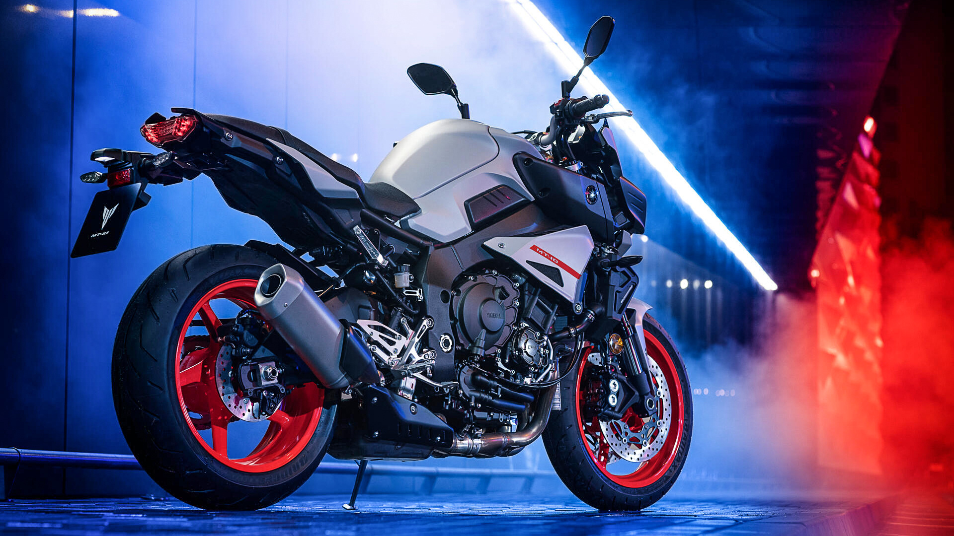 Yamaha MT-10, Aggressive styling, Exceptional power, Cutting-edge technology, 1920x1080 Full HD Desktop