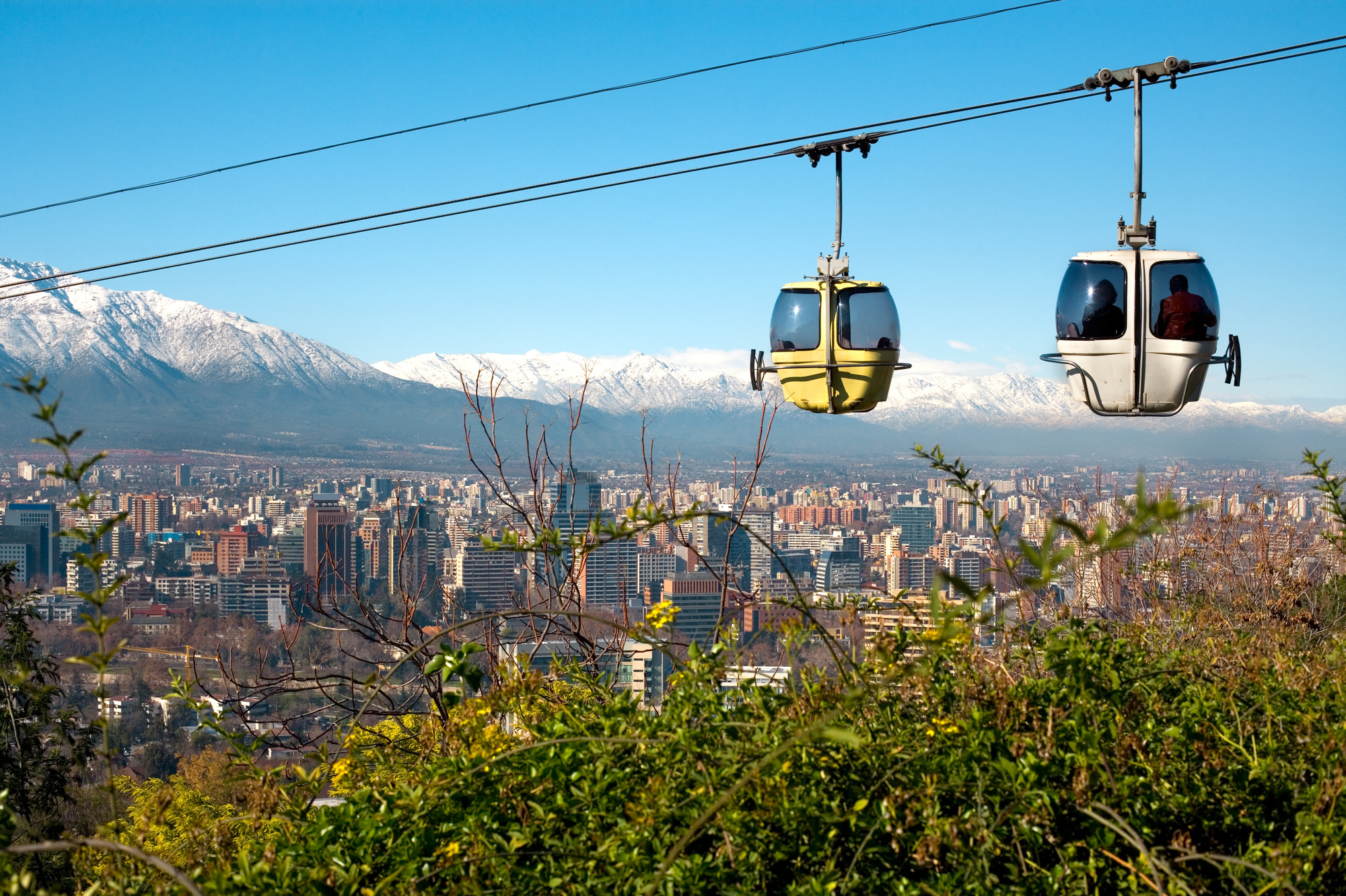 San Cristobal Hill, Santiago (Chile) Wallpaper, 2000x1340 HD Desktop