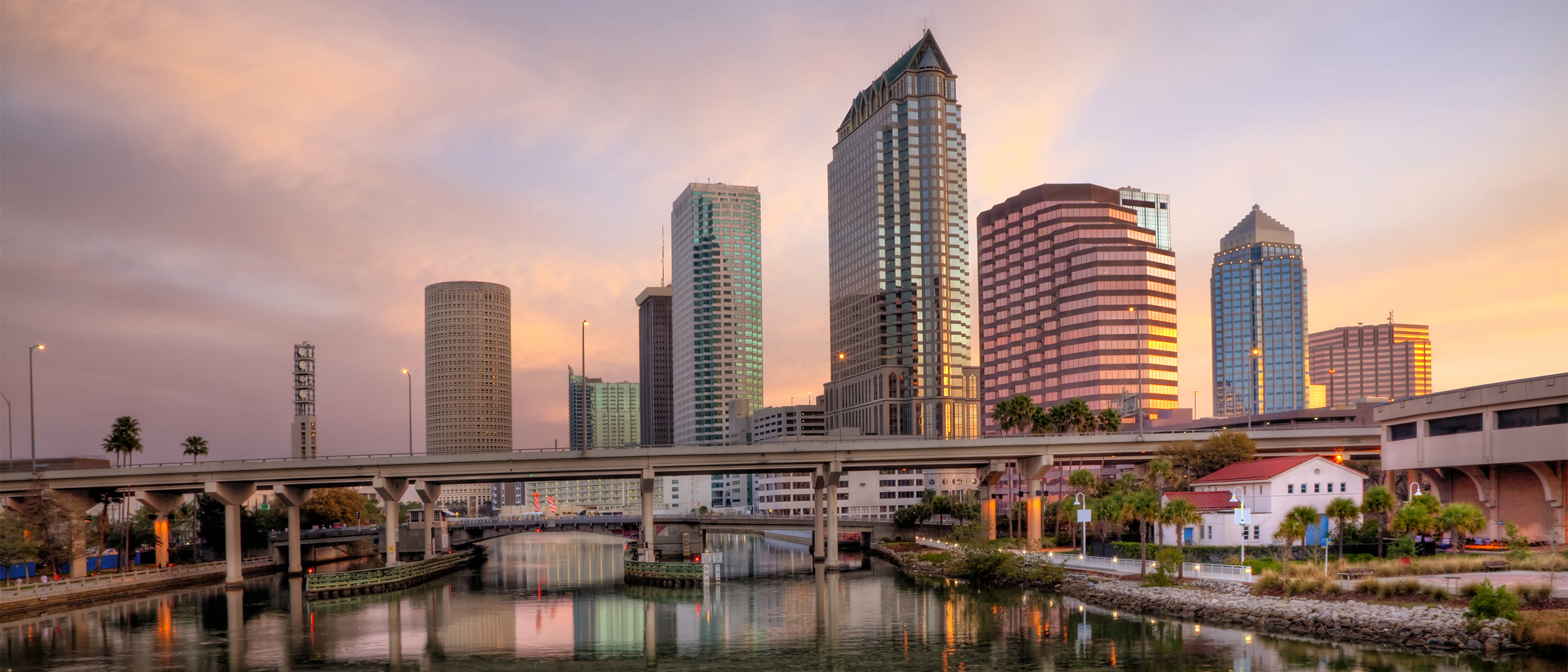 Tampa Skyline, Engineering systems, Consulting services, Florida charm, 2800x1200 Dual Screen Desktop