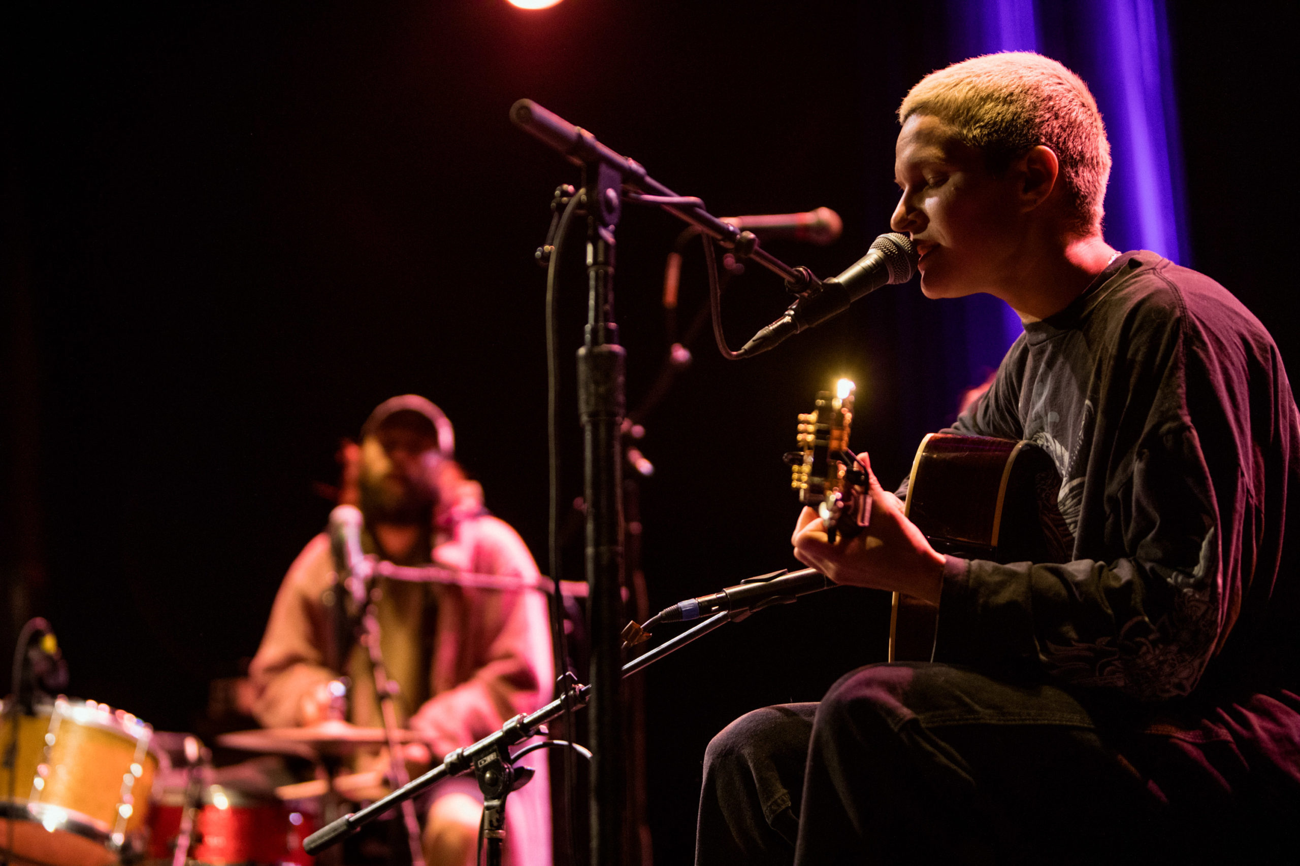 McDonald Theatre, Big Thief (Band) Wallpaper, 2560x1710 HD Desktop