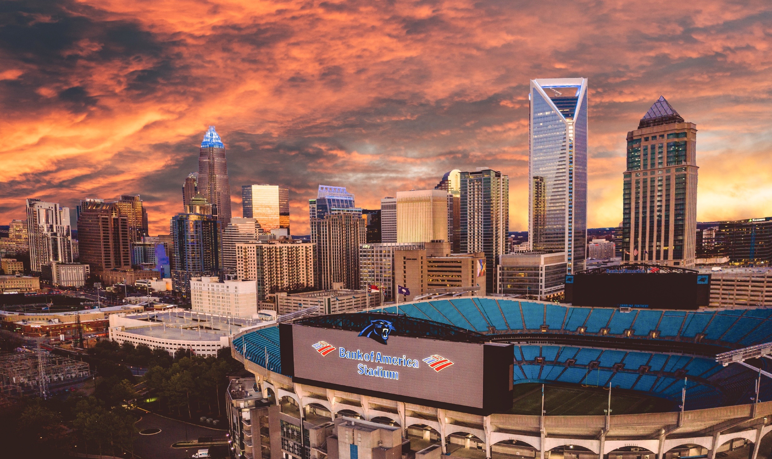 Charlotte NC Skyline, Soccer fans guide, 2500x1490 HD Desktop