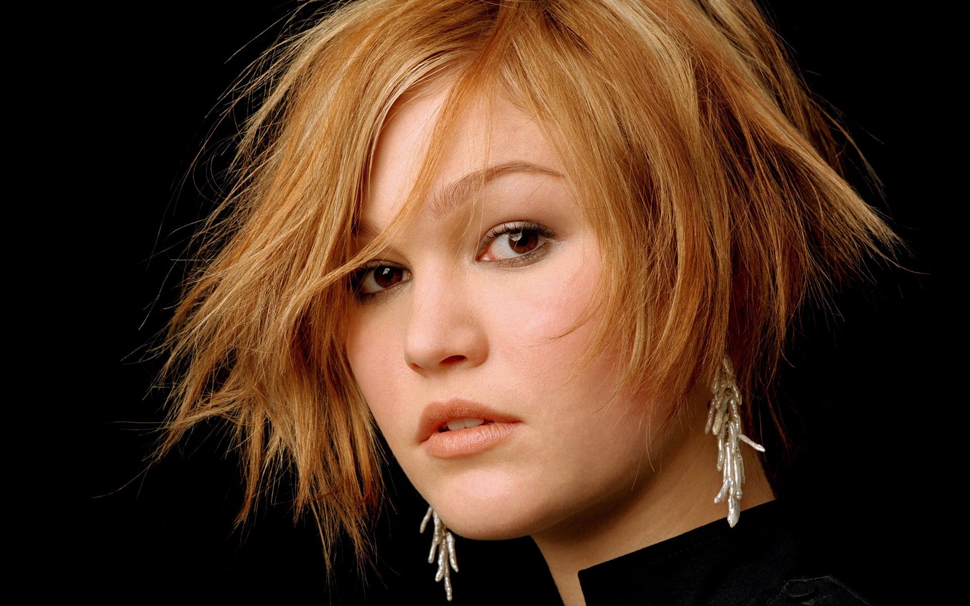 Julia Stiles, High resolution, Quality, Download, 1920x1200 HD Desktop