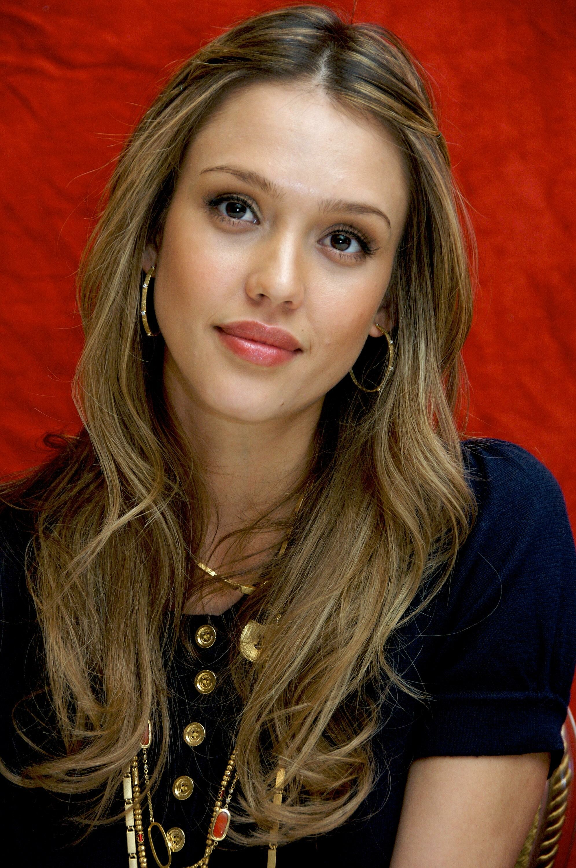 Jessica Alba, Top free wallpapers, 2000x3000 HD Phone