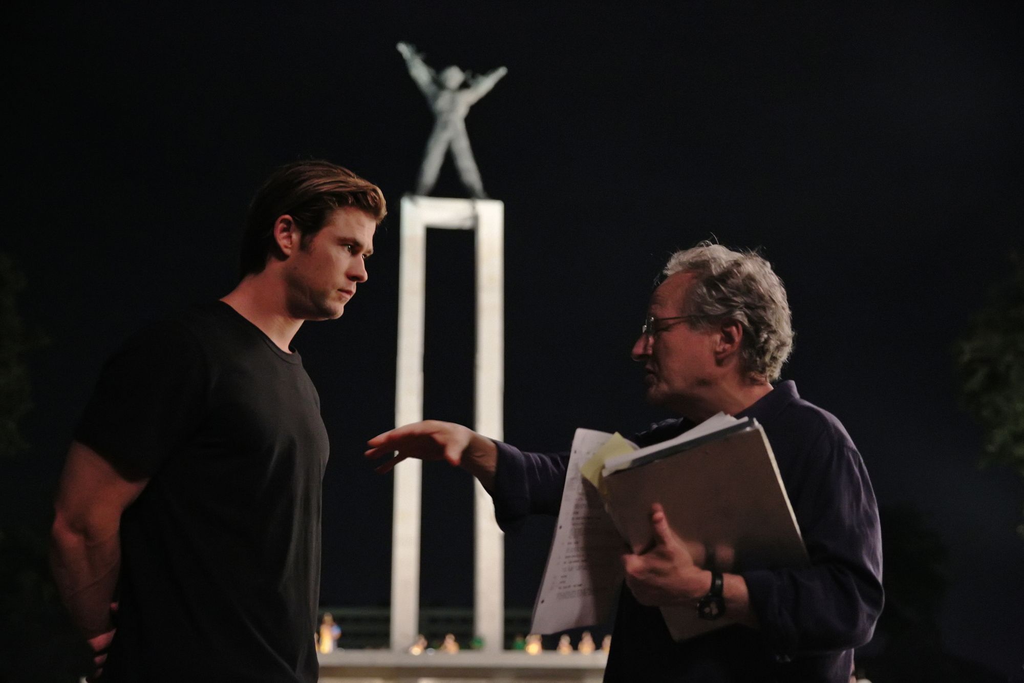 Michael Mann, Blackhat insights, Director's cuts, Muhammad Ali discussions, 2000x1340 HD Desktop