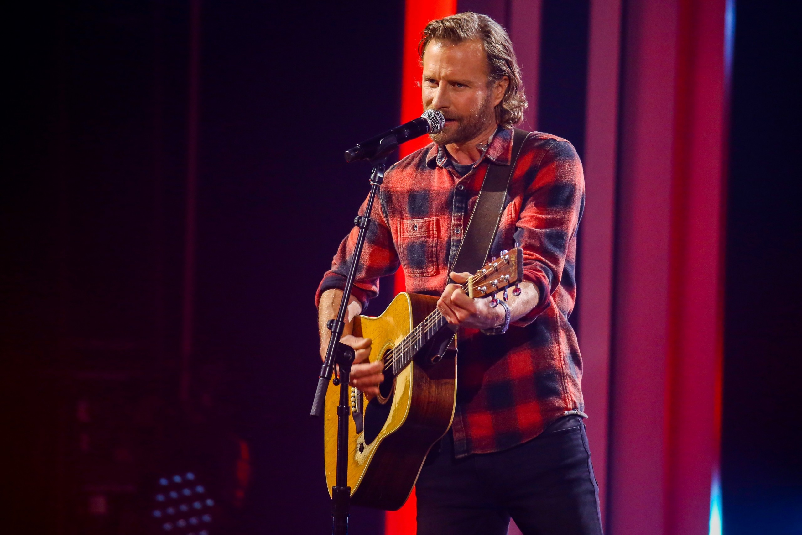 Dierks Bentley, Legends Day concert, Indy 500, Indianapolis, 2560x1710 HD Desktop