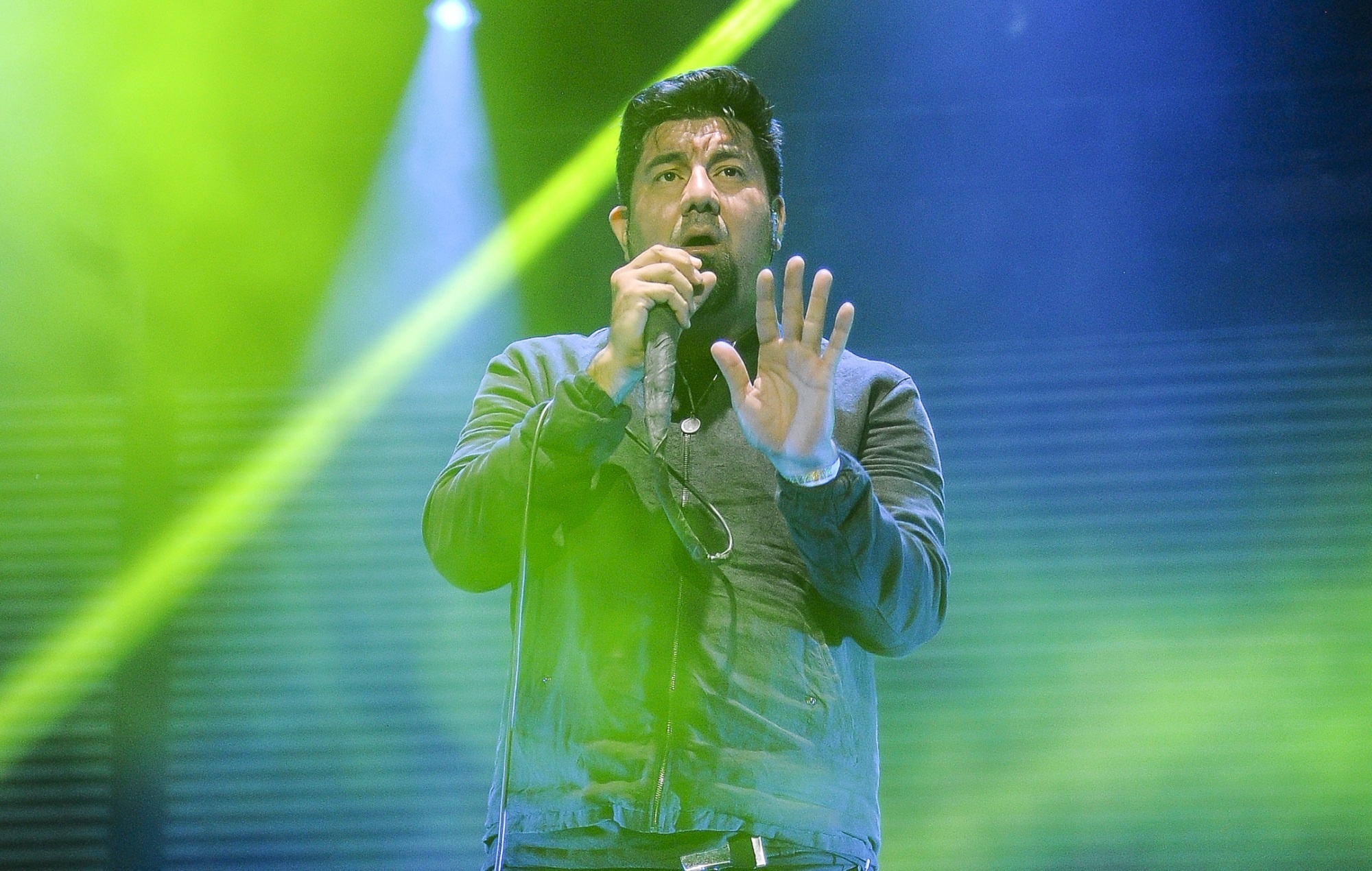 Chino Moreno, Livestream set, Virtual concert experience, Front-row experience, 2000x1270 HD Desktop