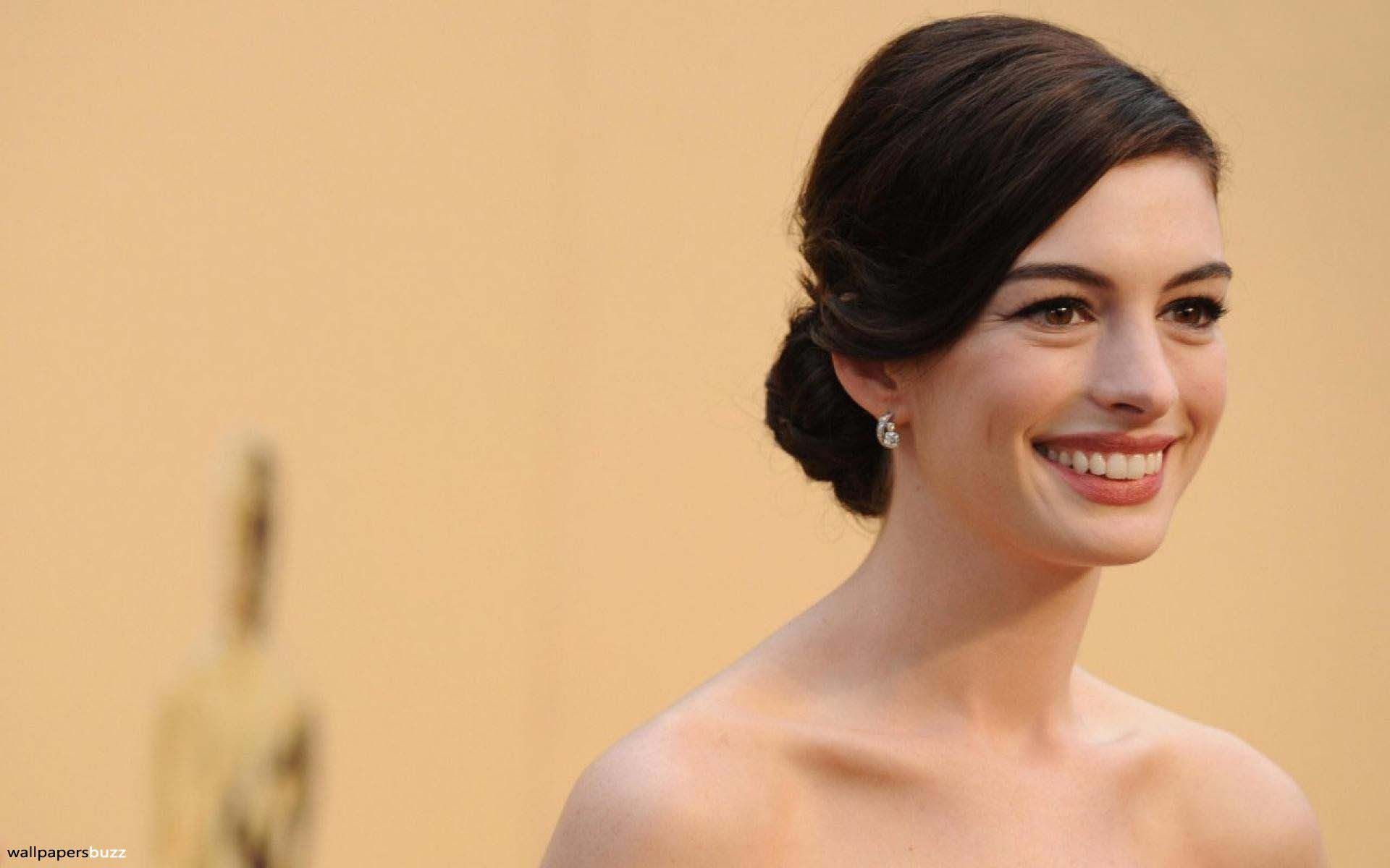 Oscars 2009, Anne Hathaway Wallpaper, 1920x1200 HD Desktop