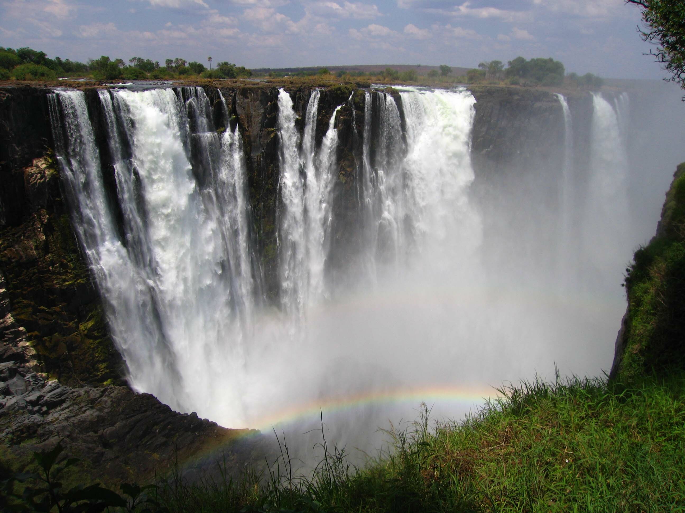 Rainbow, Victoria Falls Wallpaper, 2600x1950 HD Desktop