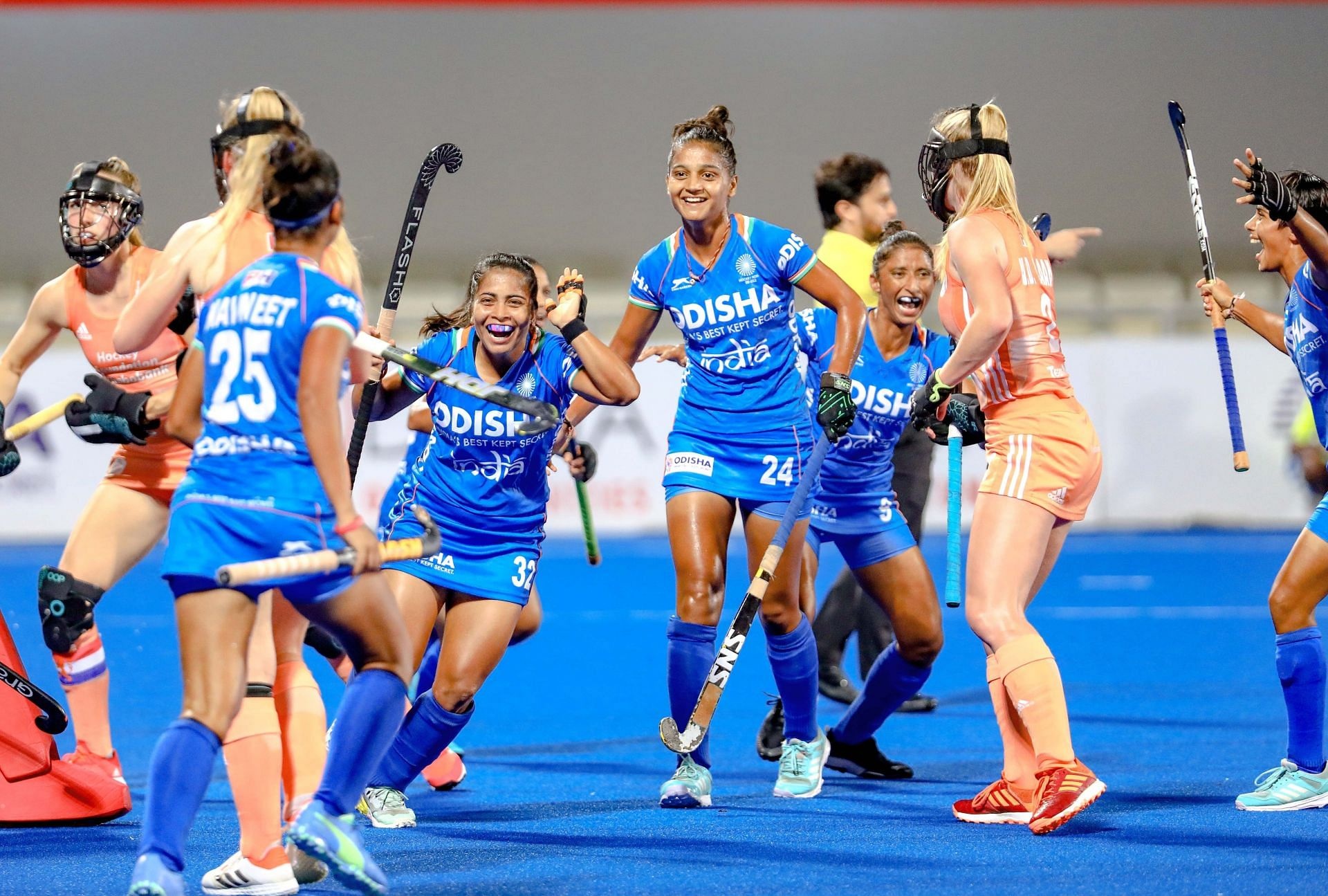 Beat Netherlands FIH, Pro league sportsdark, Savita Punia led, India women's hockey, 1920x1300 HD Desktop