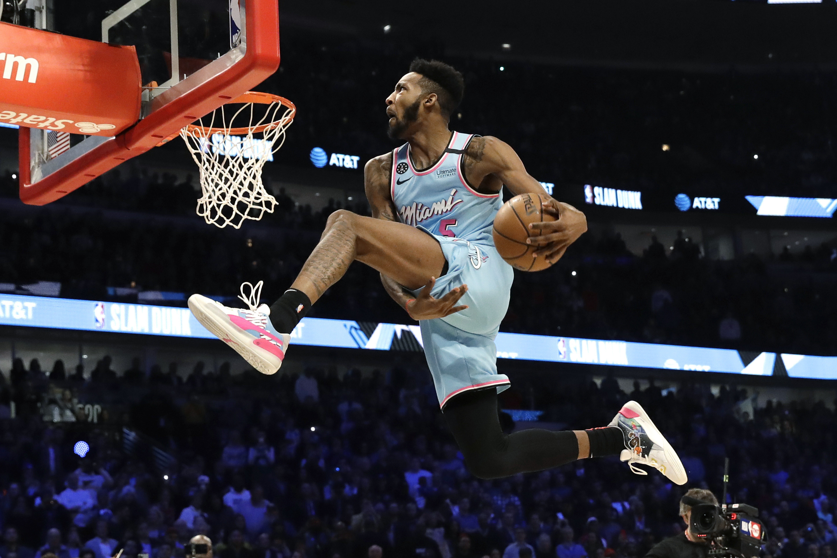 Derrick Jones Jr., NBA Slam Dunk Contest, Miami Heat Vice uniform, HD Desktop wallpaper