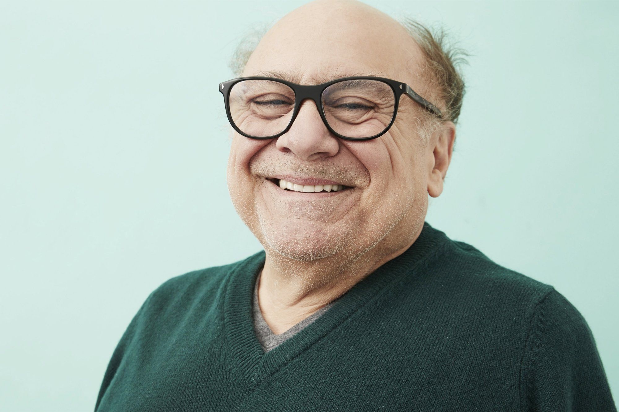 Danny DeVito, High-quality wallpapers, Fan favorites, Background images, 2000x1340 HD Desktop