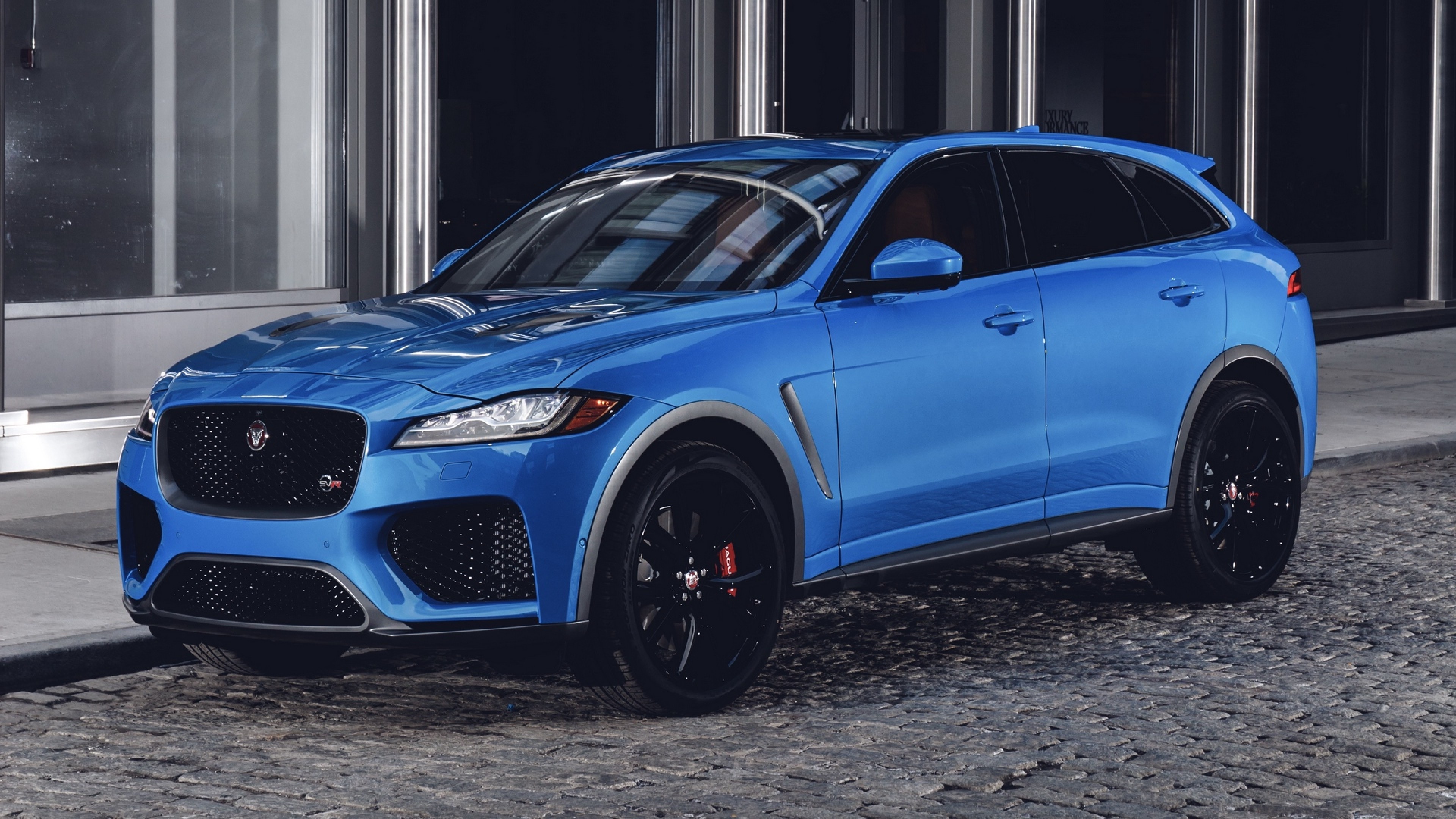 Jaguar F-PACE, Luxury crossover, Exceptional comfort, Adventure-ready, 3840x2160 4K Desktop