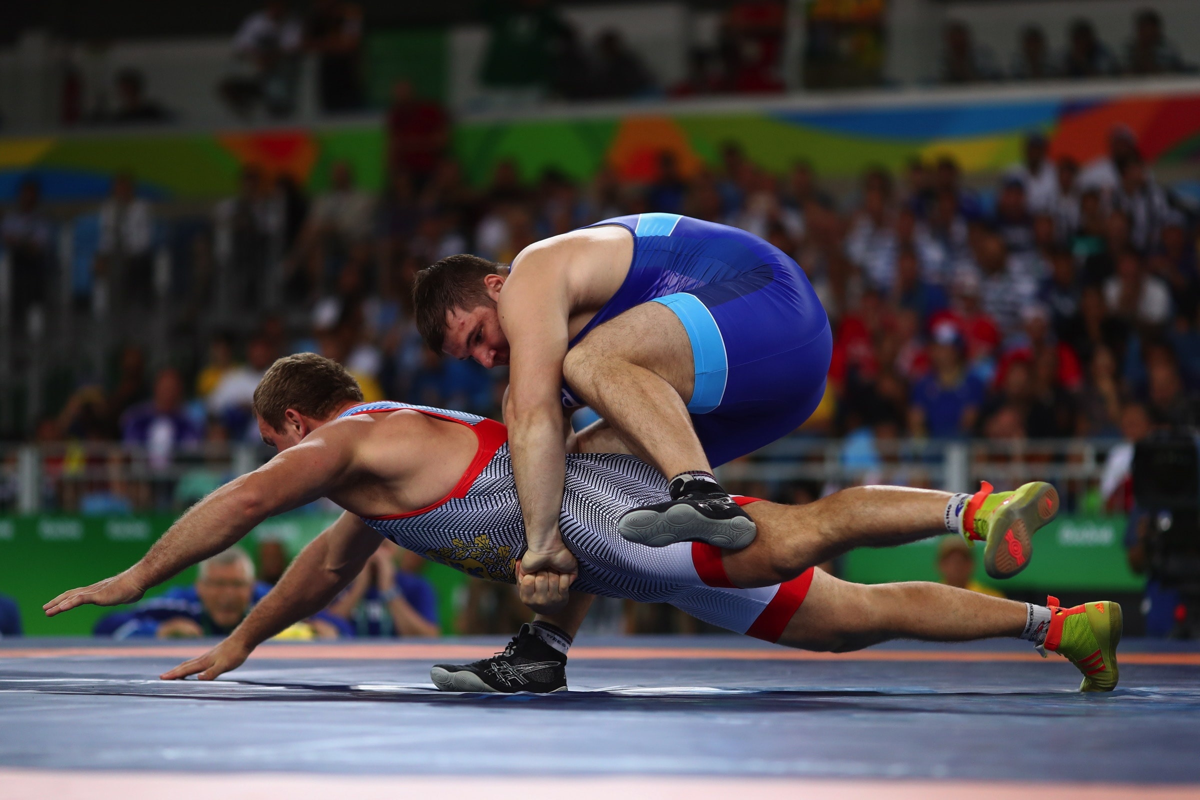 Sergey Semenov vs Heiki Nabi, Greco-Roman Wrestling Wallpaper, 2400x1600 HD Desktop