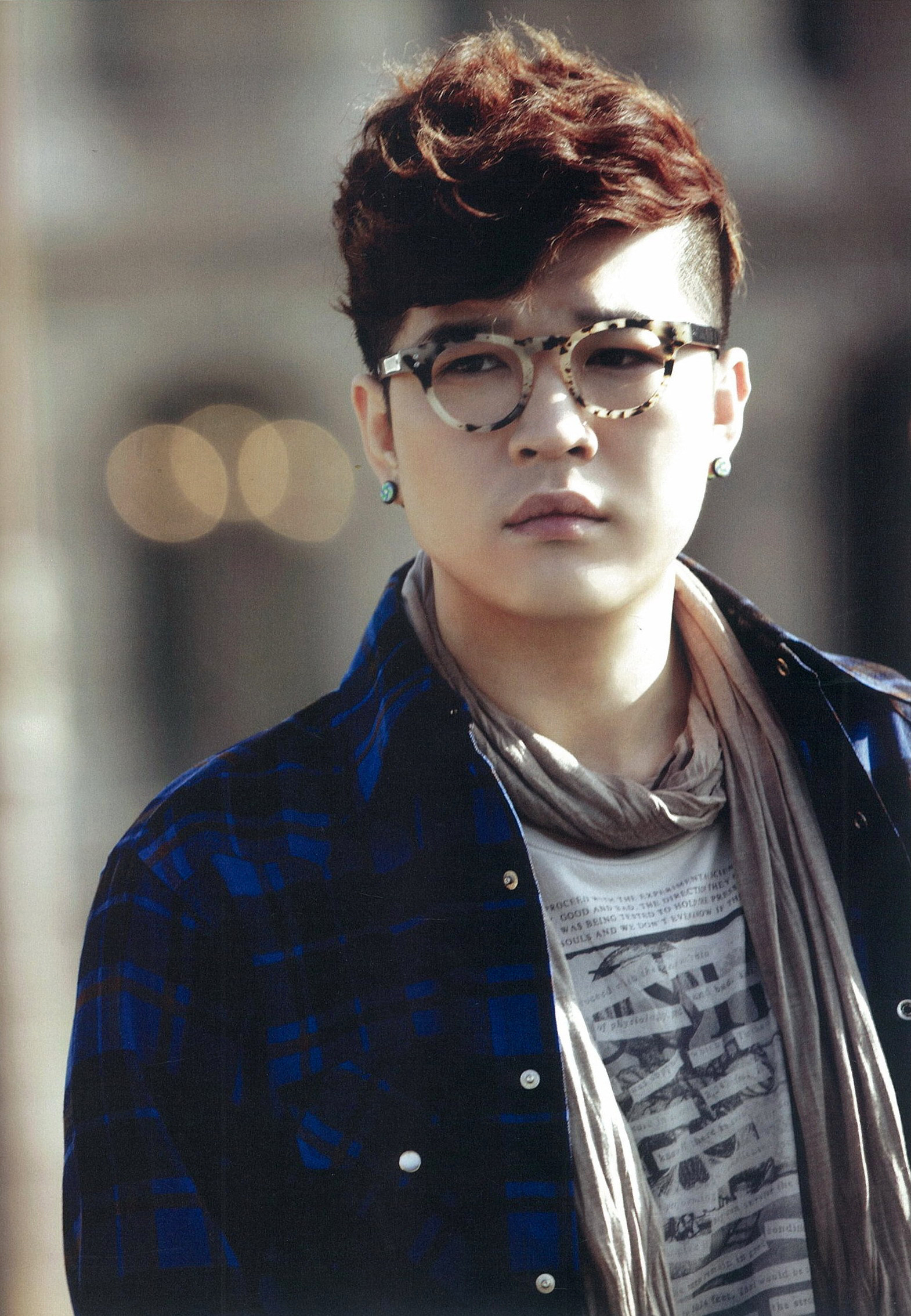 Shindong, South Korean celebrity, Super Junior member, 1570x2270 HD Phone