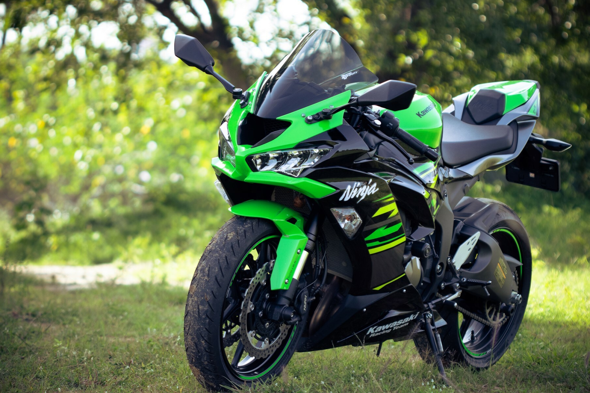 Ninja ZX-6R, Kawasaki Wallpaper, 2000x1340 HD Desktop