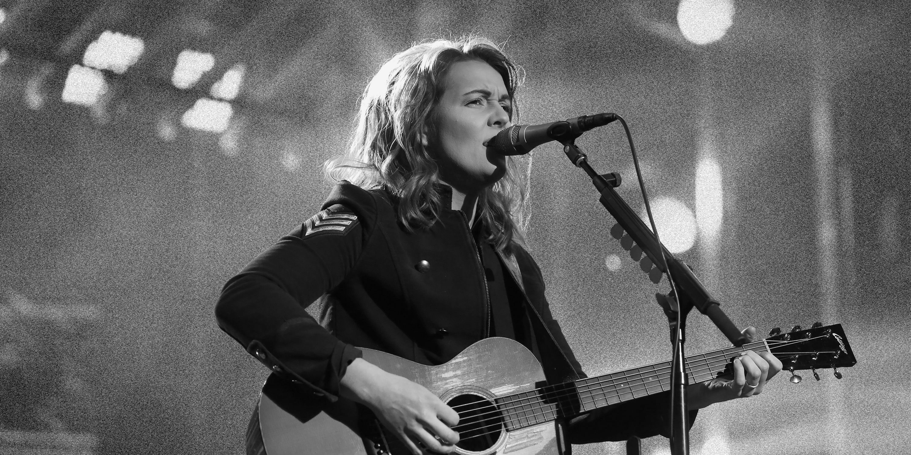 Brandi Carlile, Gay motherhood, Music politics, LGBTQ+ representation, 3000x1500 Dual Screen Desktop