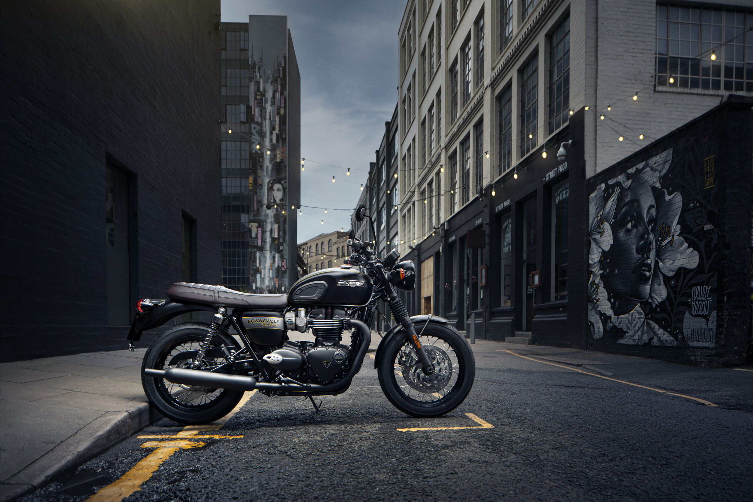 Triumph Bonneville T120, Gold Line Edition, 2560x1710 HD Desktop