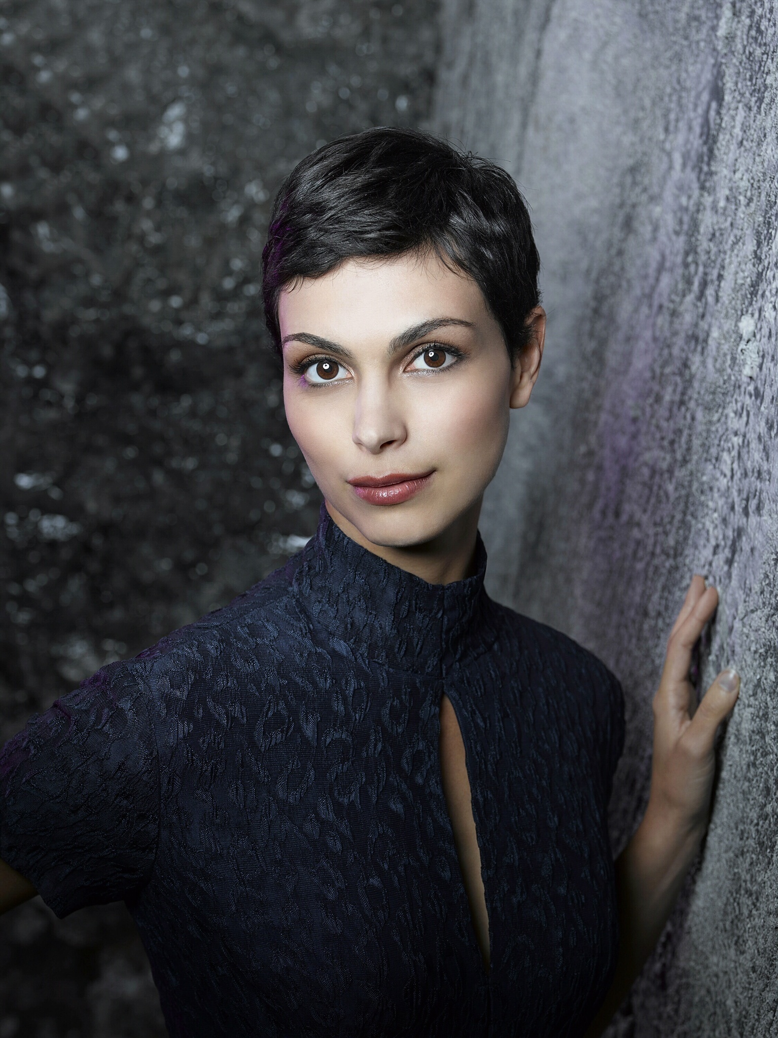 Morena Baccarin, V 2009 TV series, HD wallpapers, 1540x2050 HD Phone