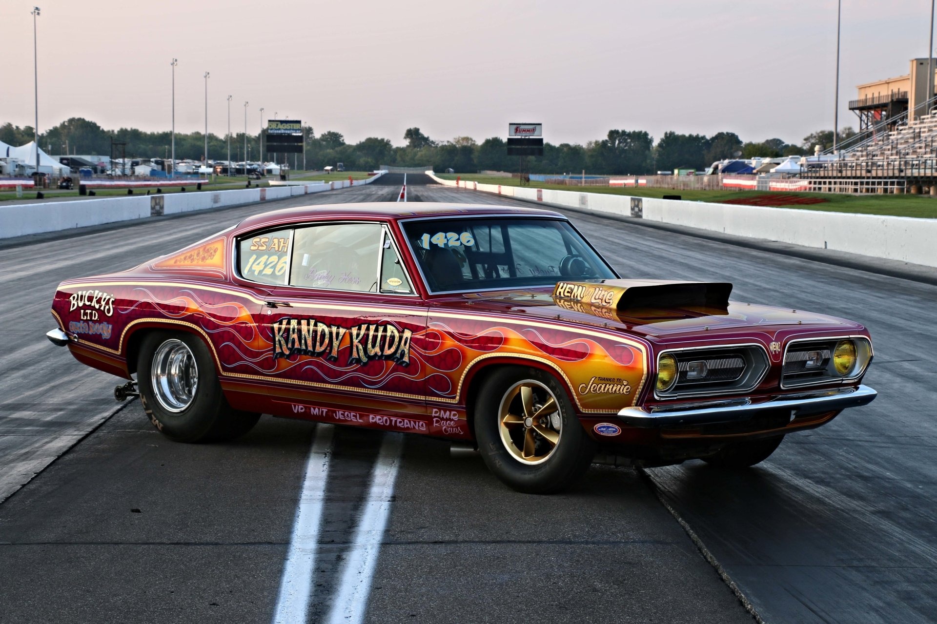 Barracuda 1968, Drag Racing Wallpaper, 1920x1280 HD Desktop