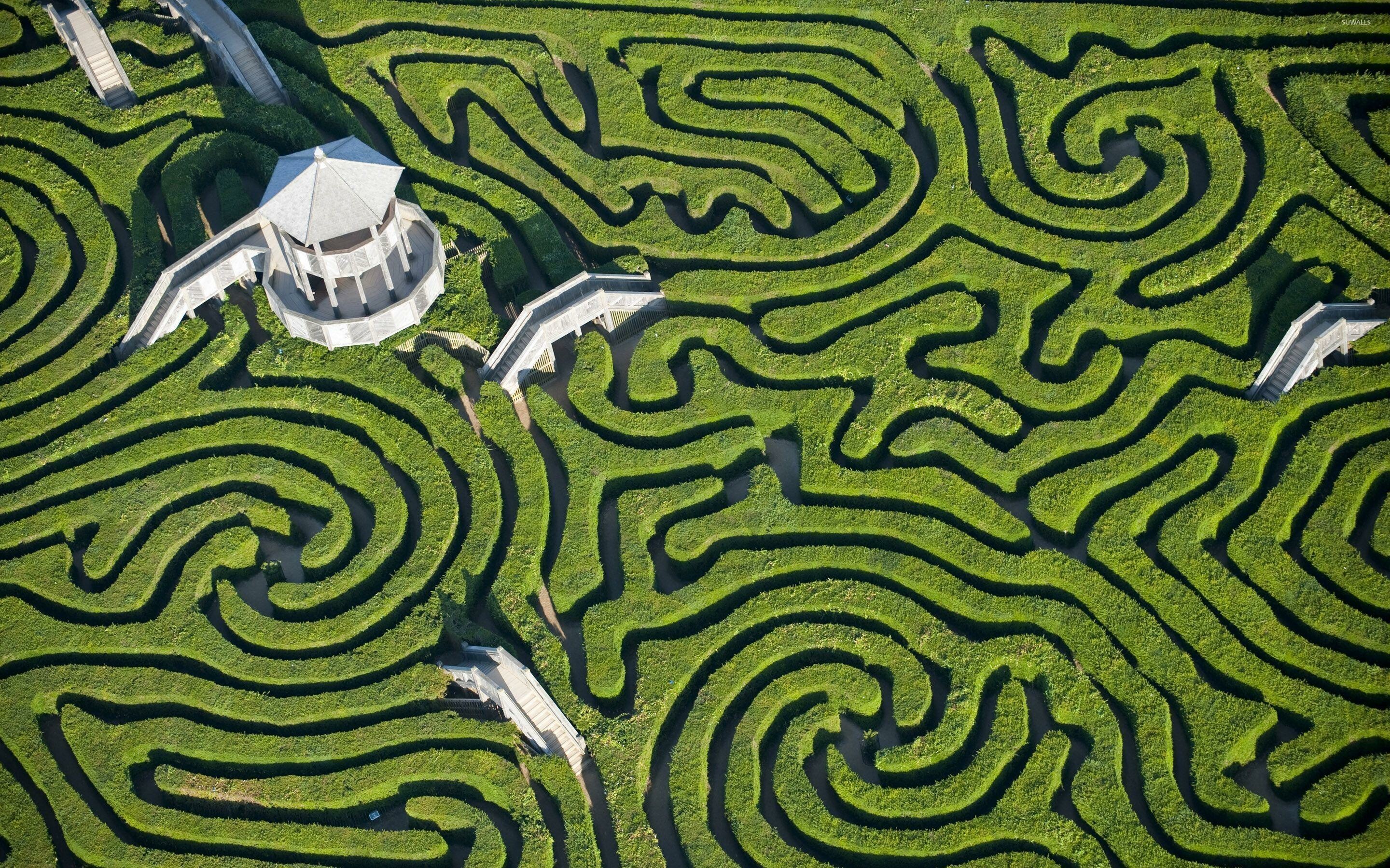 Engrossing mazes, Maze patterns, Mysterious passages, Labyrinthine magic, 2880x1800 HD Desktop