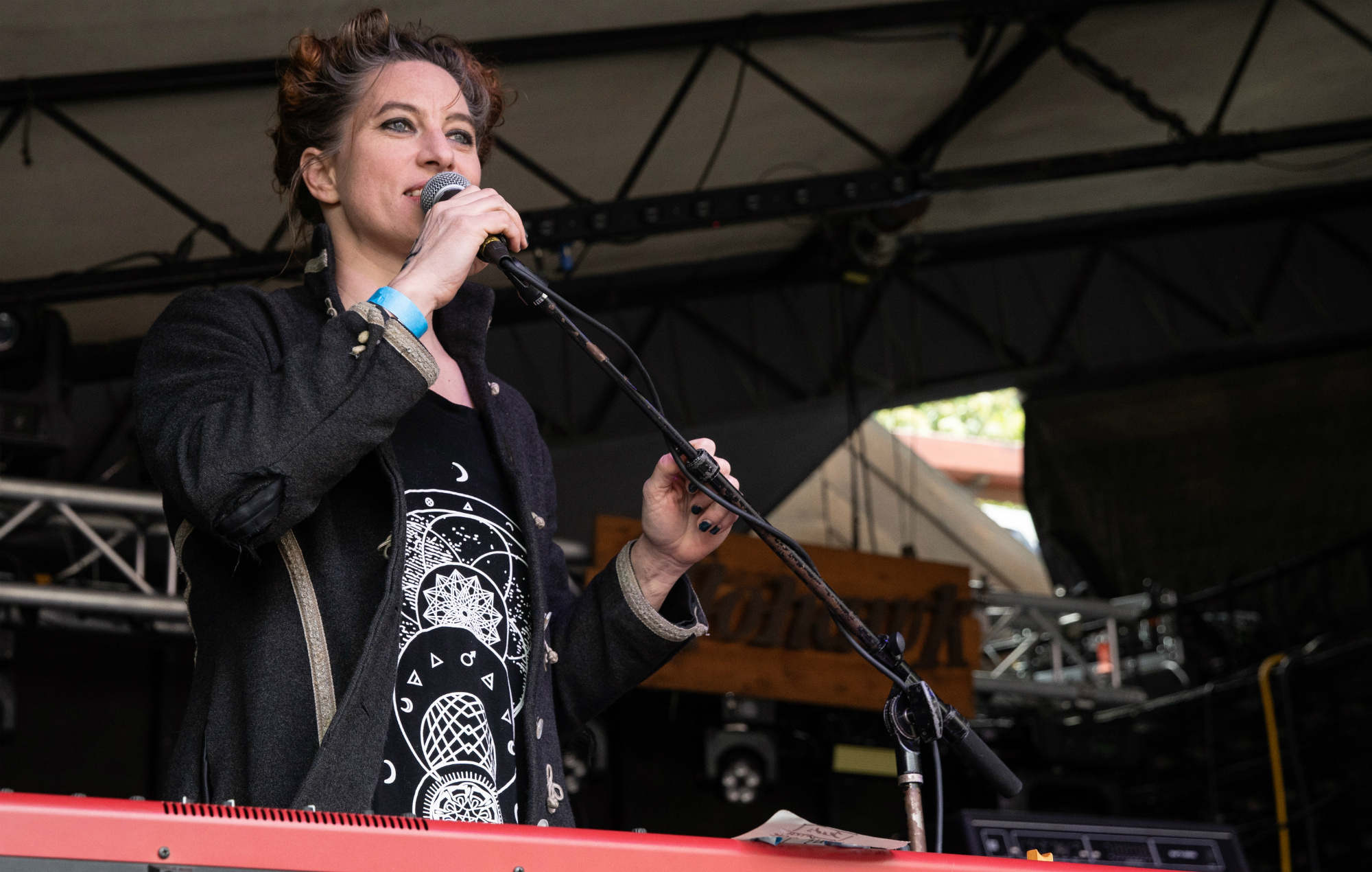 Amanda Palmer, New podcast, 2000x1270 HD Desktop