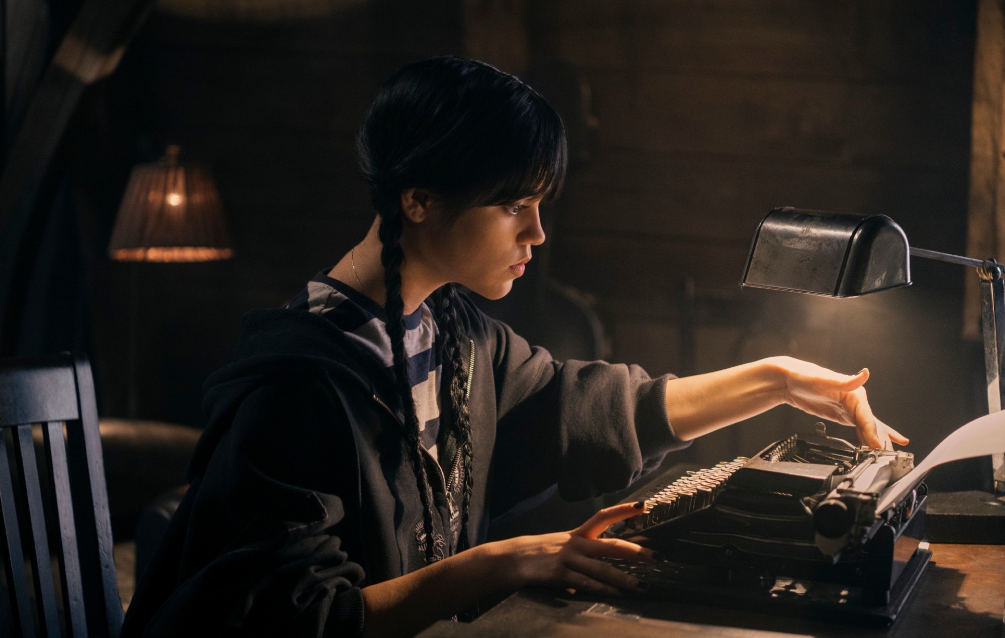 Wednesday Addams, vintage manual typewriter, metal desk lamp, HD Desktop wallpaper