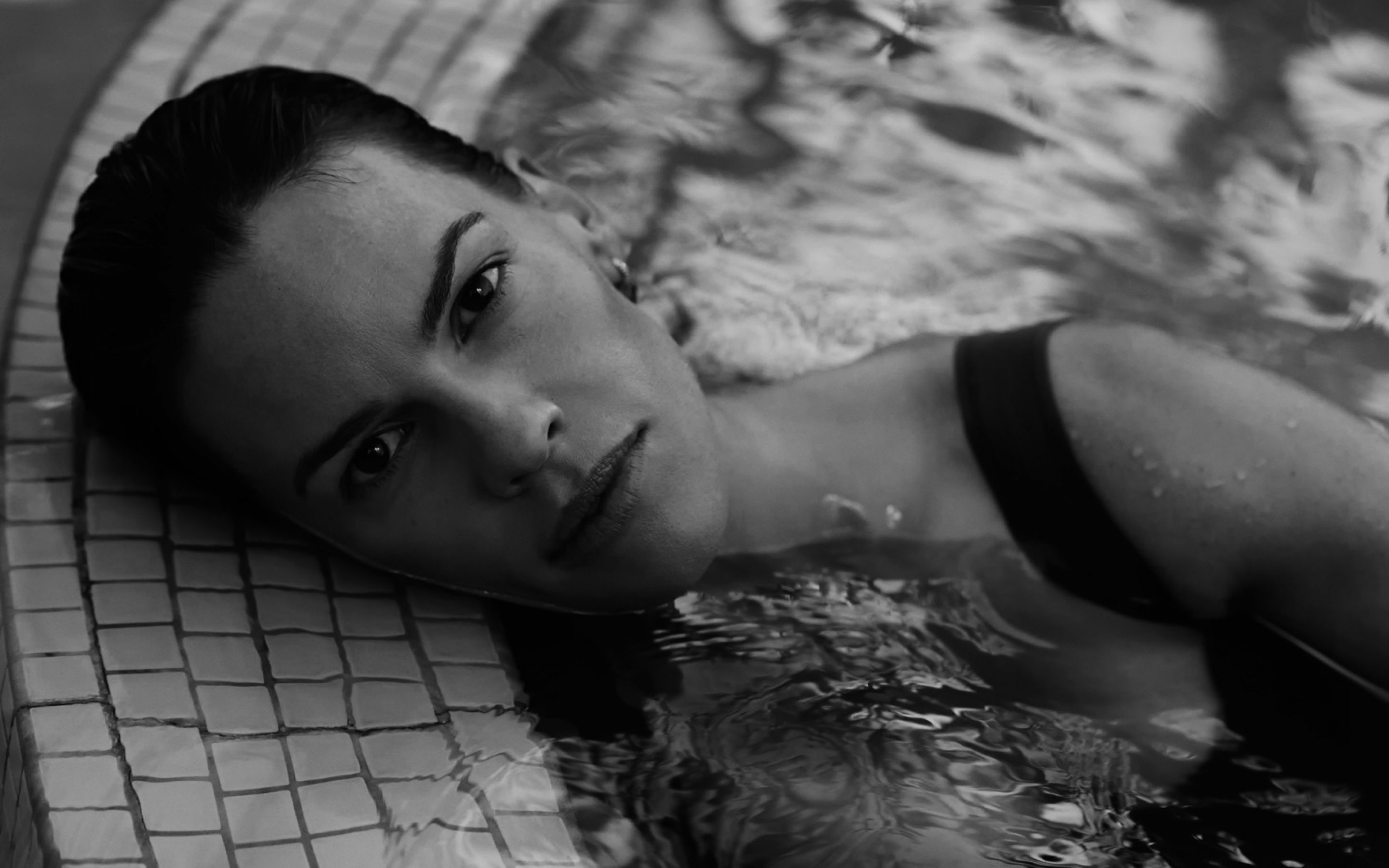 Hilary Swank, 4K resolution, High-definition wallpapers, Stunning images, 2880x1800 HD Desktop