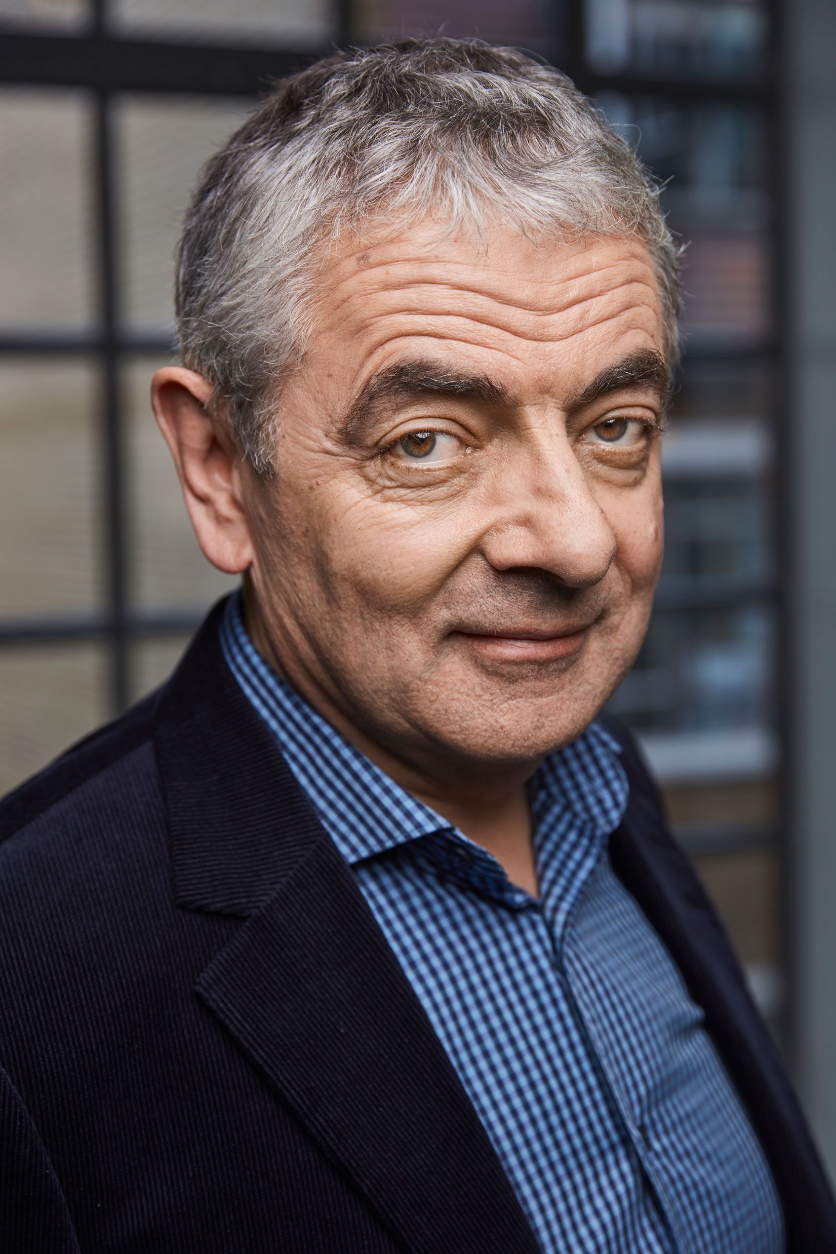 Rowan Atkinson, Julien Weber, Photographe, Funny, 1700x2540 HD Phone