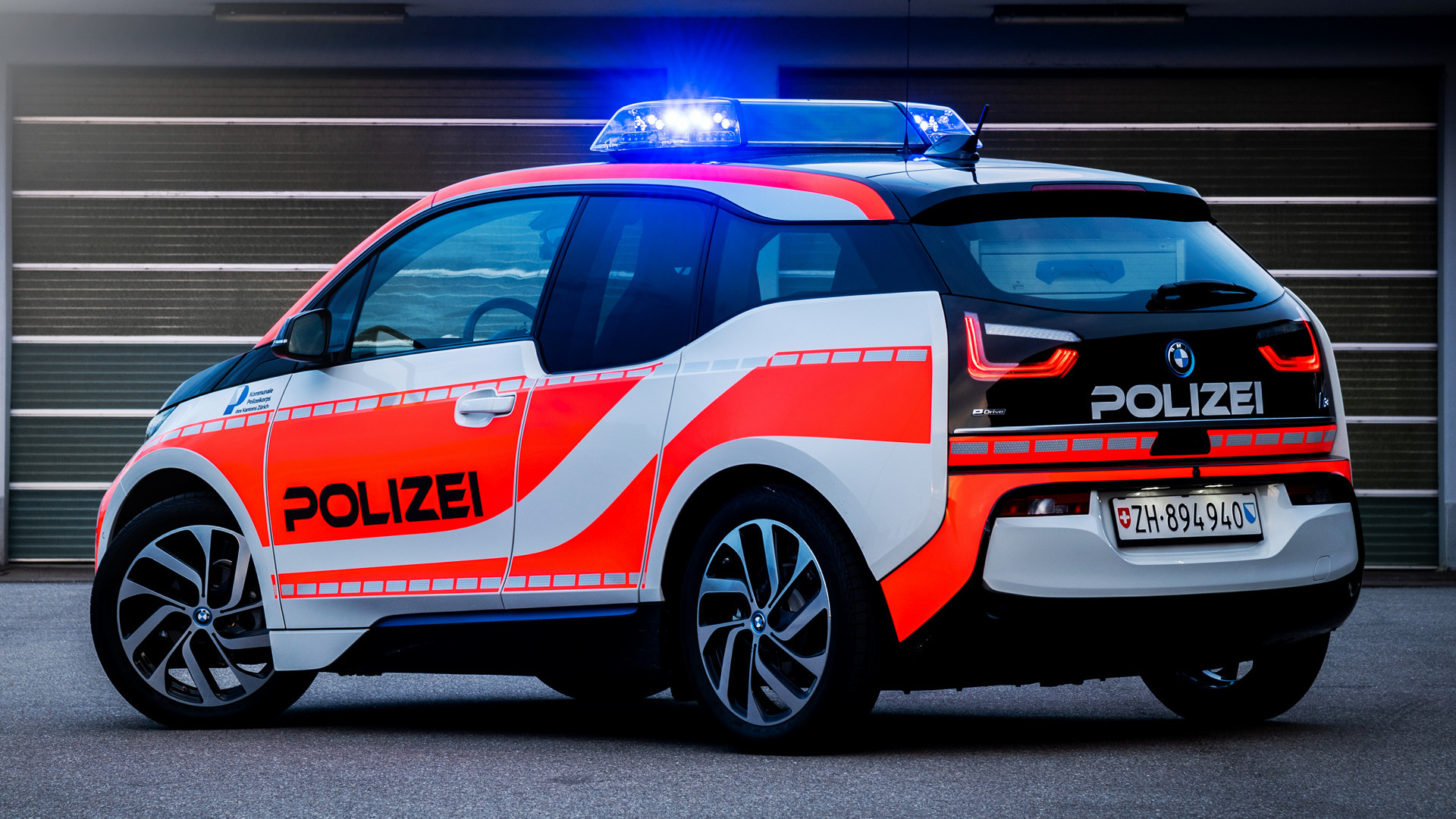 BMW i3 police car, Flashing blue emergency lightbar, Swiss Polizei livery, Full HD Desktop wallpaper