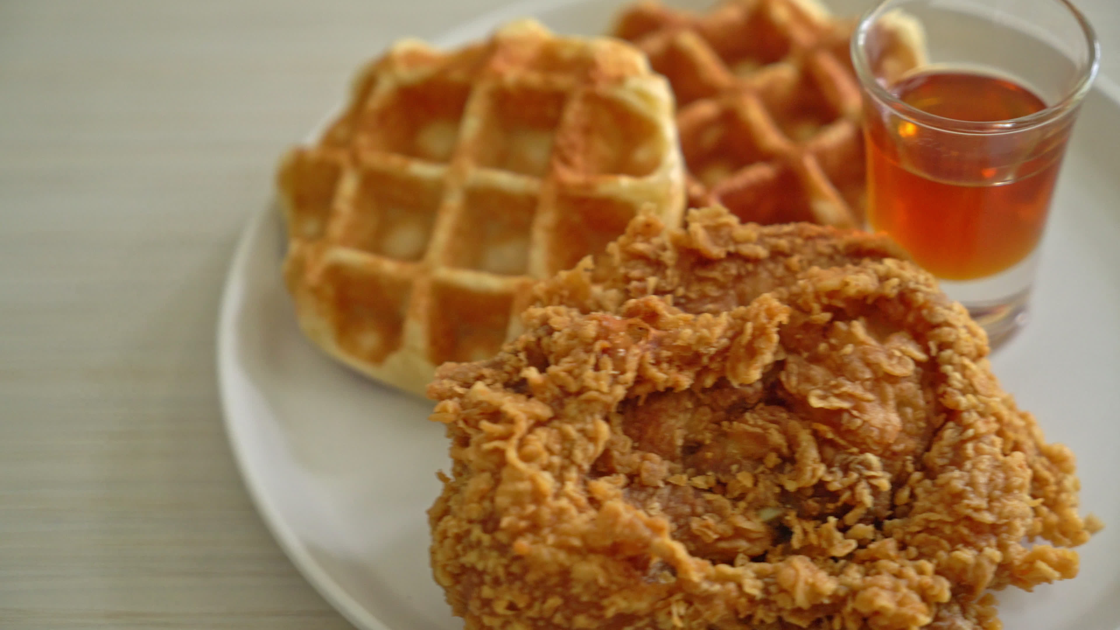 Fried chicken waffle, Honey or maple, Crunchy goodness, Homemade delight, 3840x2160 4K Desktop