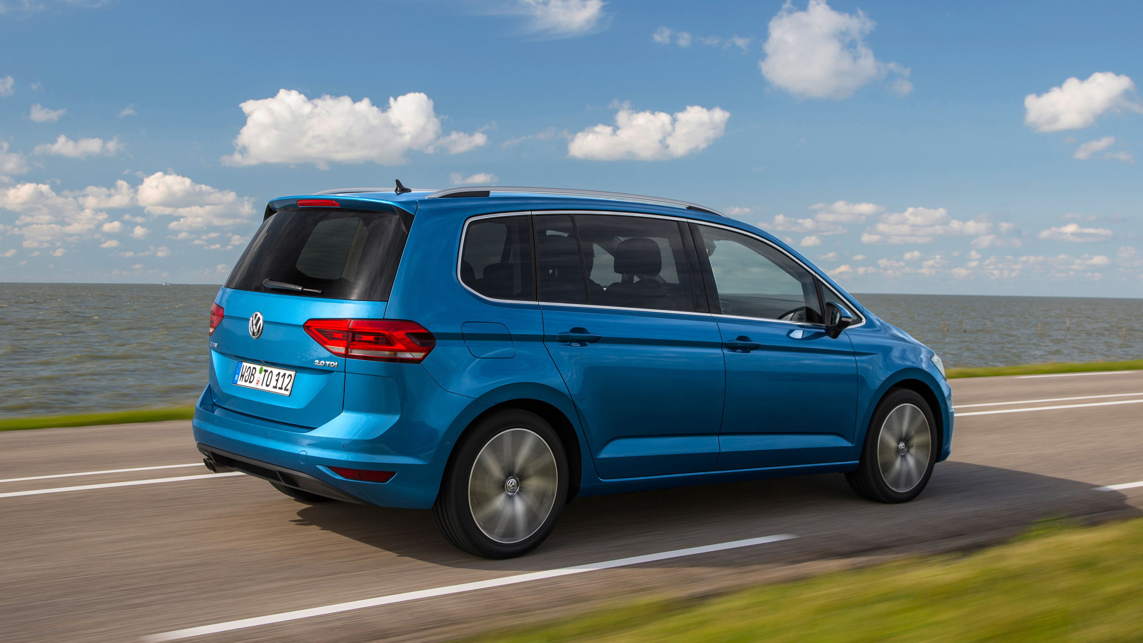 Volkswagen Touran TDI, 2015, 3840x2160 4K Desktop