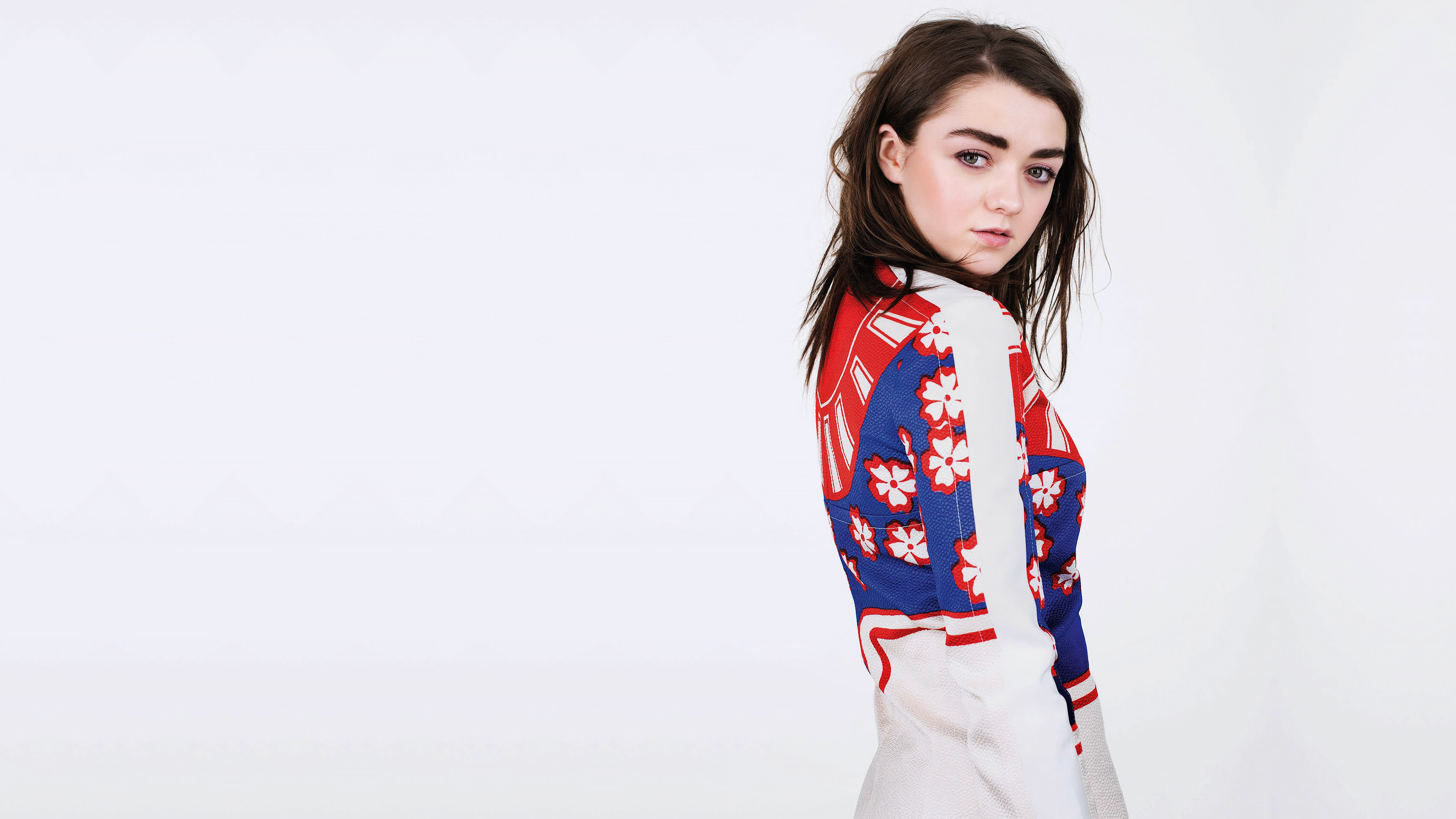 Maisie Williams, 2019, Celebrities, 4K wallpapers, 3420x1920 HD Desktop