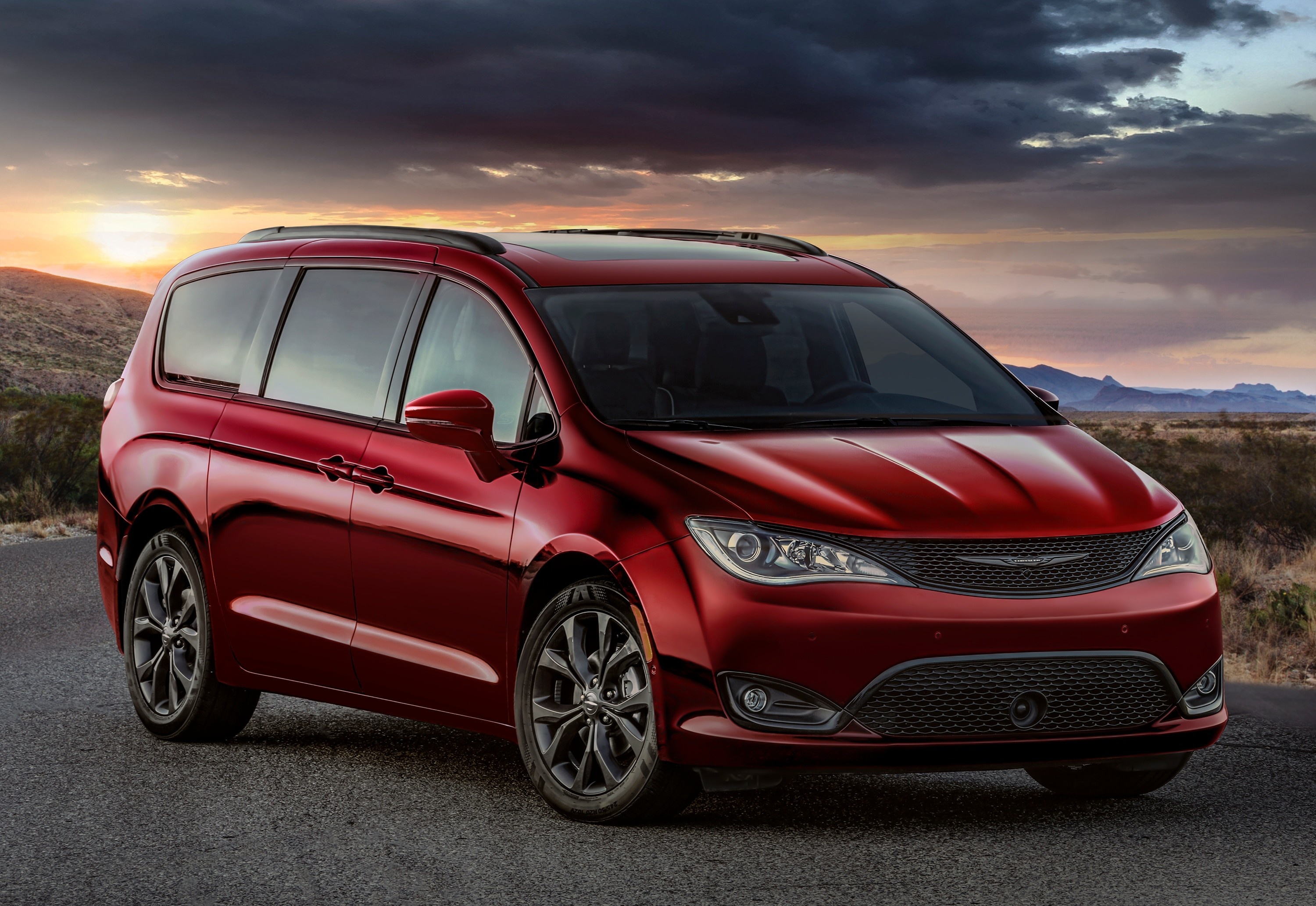 2019 Model, Chrysler Pacifica Wallpaper, 3000x2070 HD Desktop