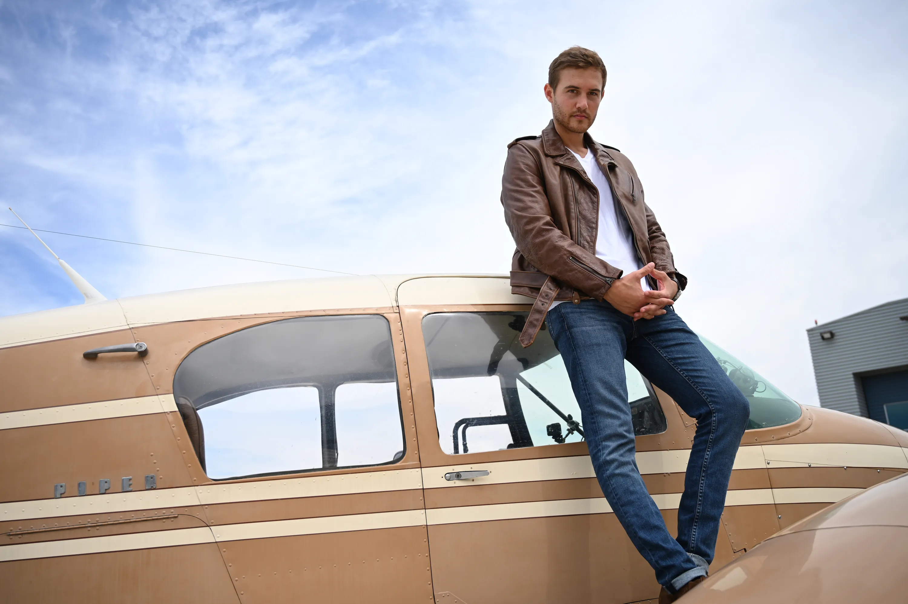 The Bachelor, Peter Weber, Pilot misconception, Travel adventures, 3000x2000 HD Desktop