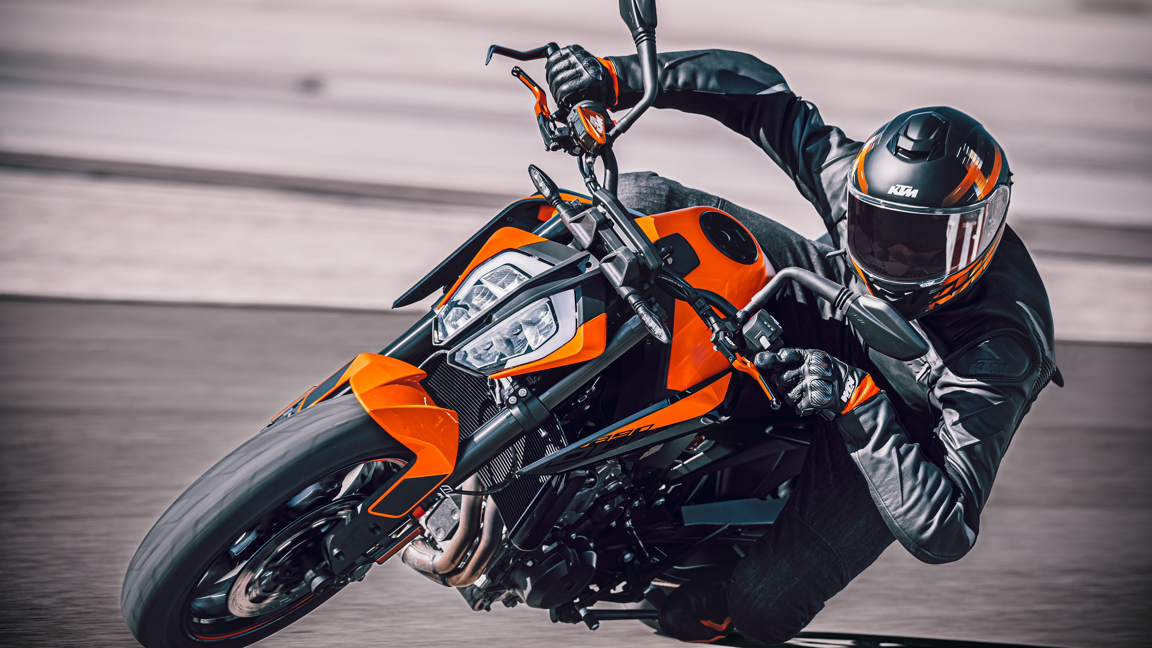 KTM 890 Duke, Cutting-edge design, Impressive performance, Engineering excellence, 3840x2160 4K Desktop