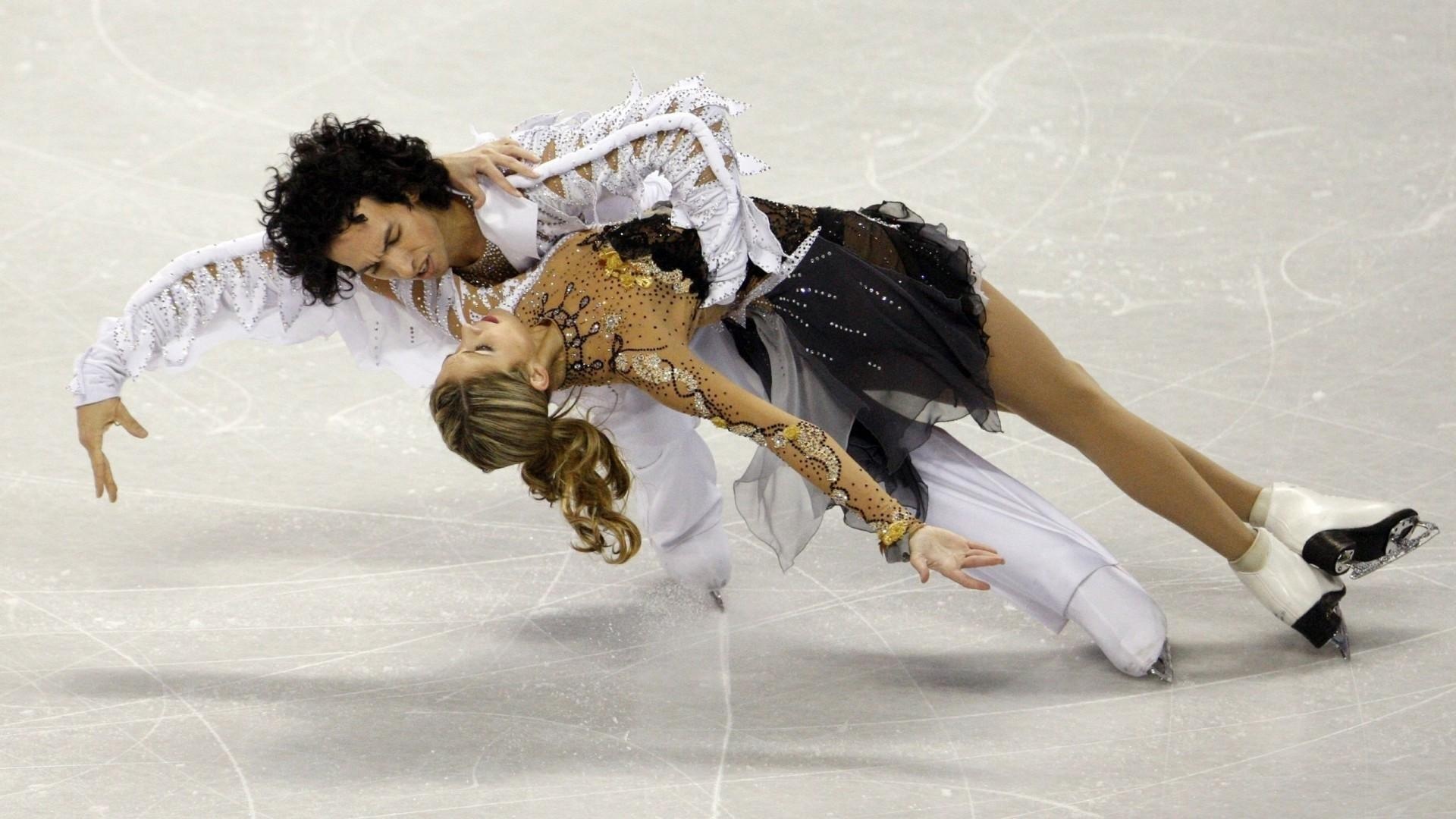 Tanith Belbin and Benjamin Agosto, Pair Skating Wallpaper, 1920x1080 Full HD Desktop