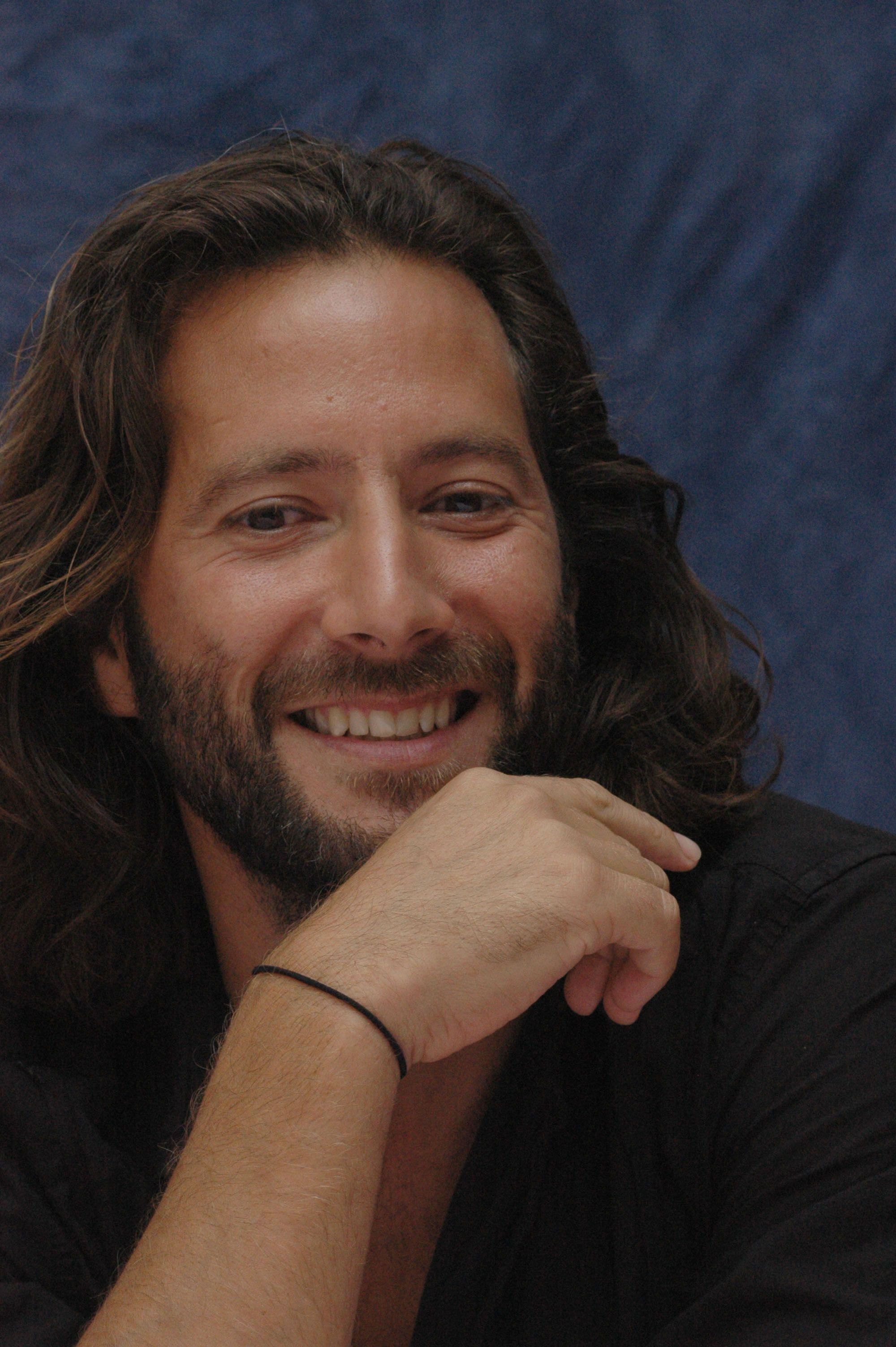 Henry Ian Cusick TV shows, Ian's black bracelet, Lost TV show, Actors' lives, 2000x3010 HD Phone