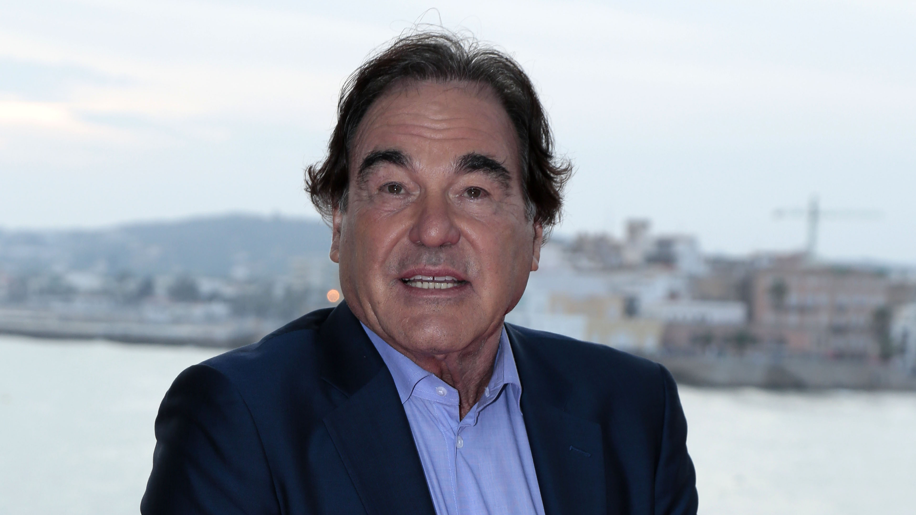 Oliver Stone, Screenwriting tips, Hollywood insiders, Creative process, 3840x2160 4K Desktop