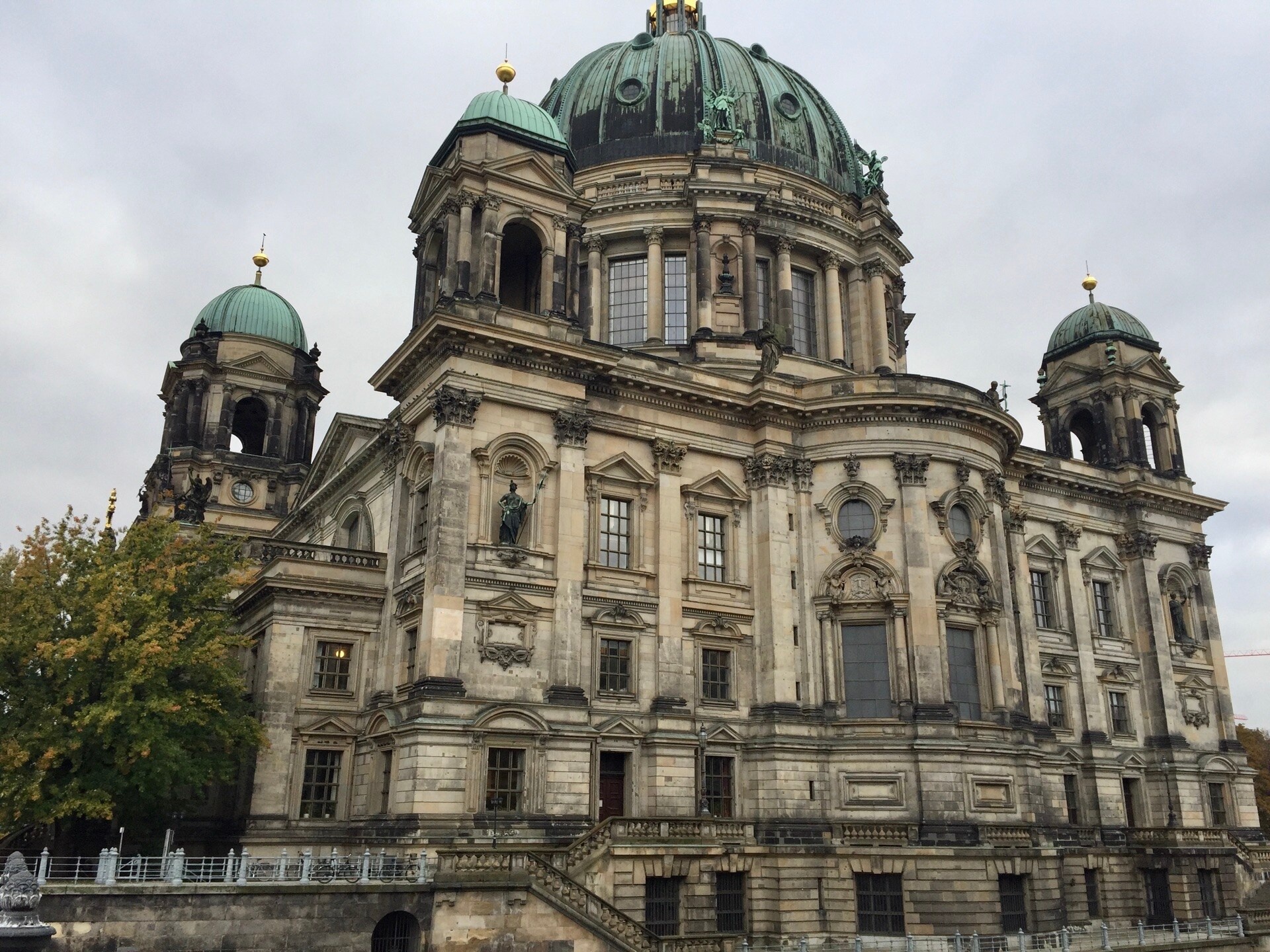 Dom (Berlin), Iconic landmark, Must-visit attraction, Berlin historical site, 1920x1440 HD Desktop
