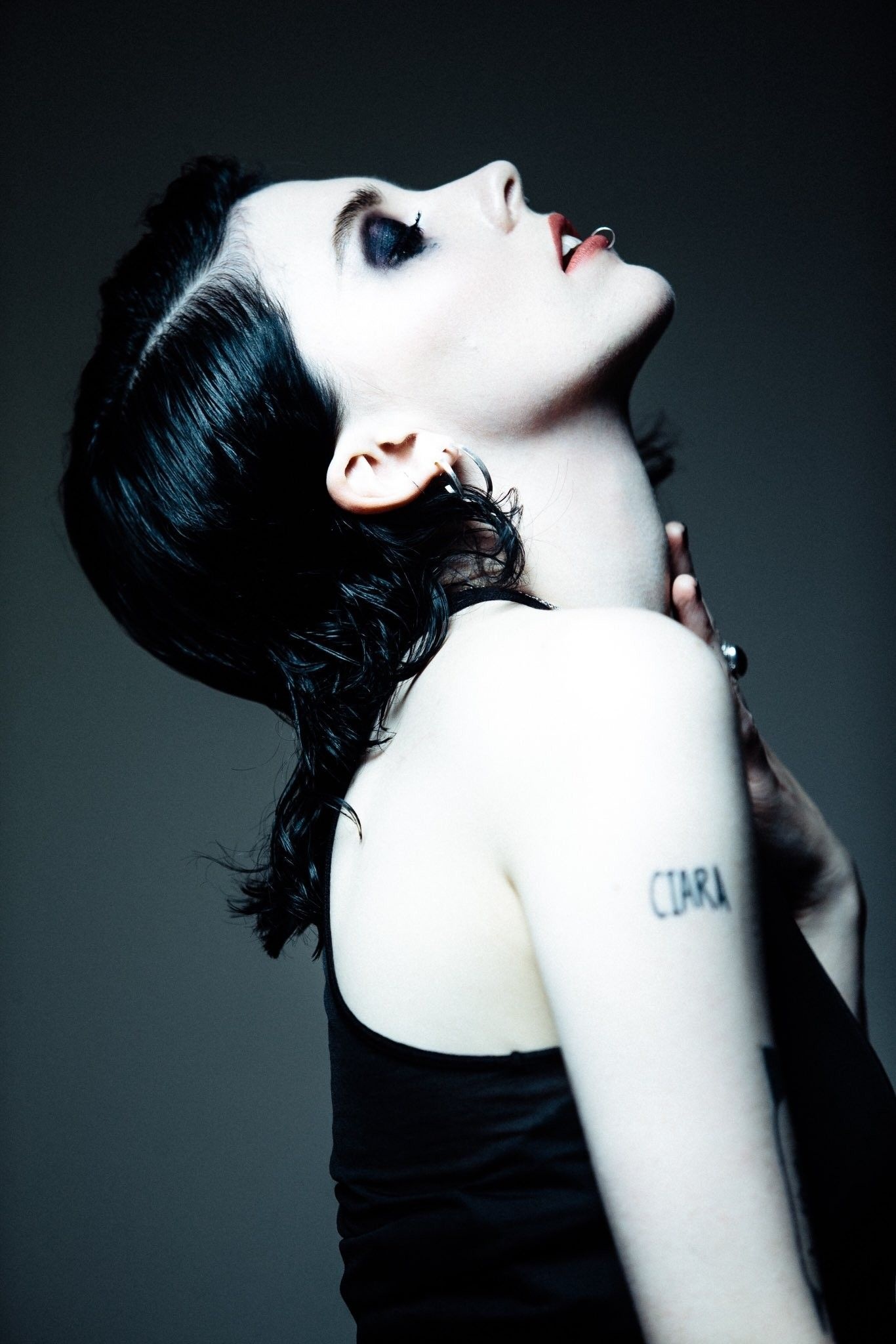 Pale Waves, Fashion inspiration, Gothic girls, Pretty people, 1370x2050 HD Phone