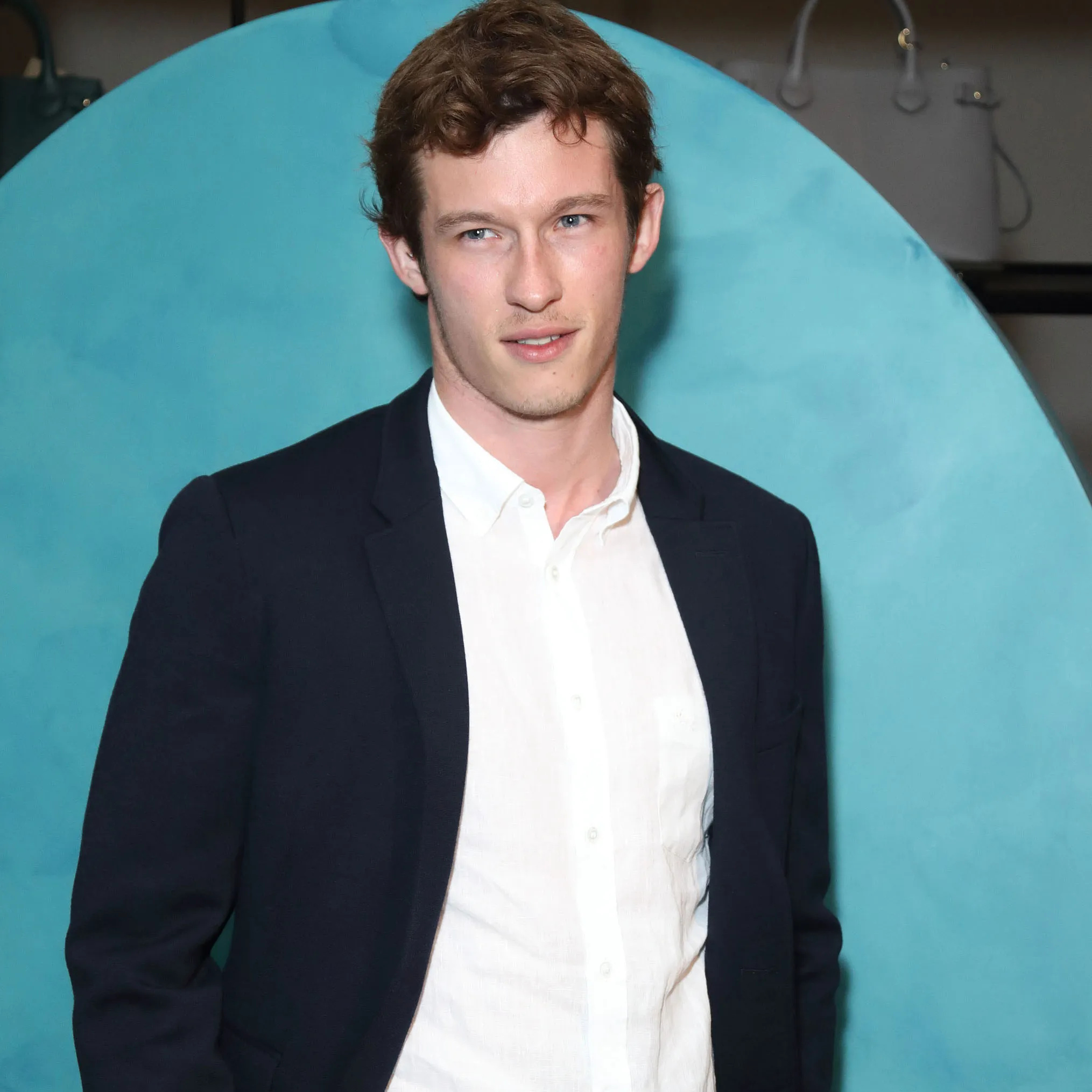 Callum Turner, Movies, Fantastic Beasts, Callum Turner, 2030x2030 HD Phone