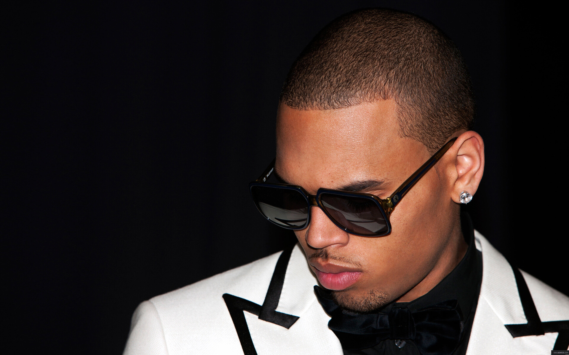 Chris Brown, Latest HD wallpapers, Other sites' blog, HDWS colors, 1920x1200 HD Desktop