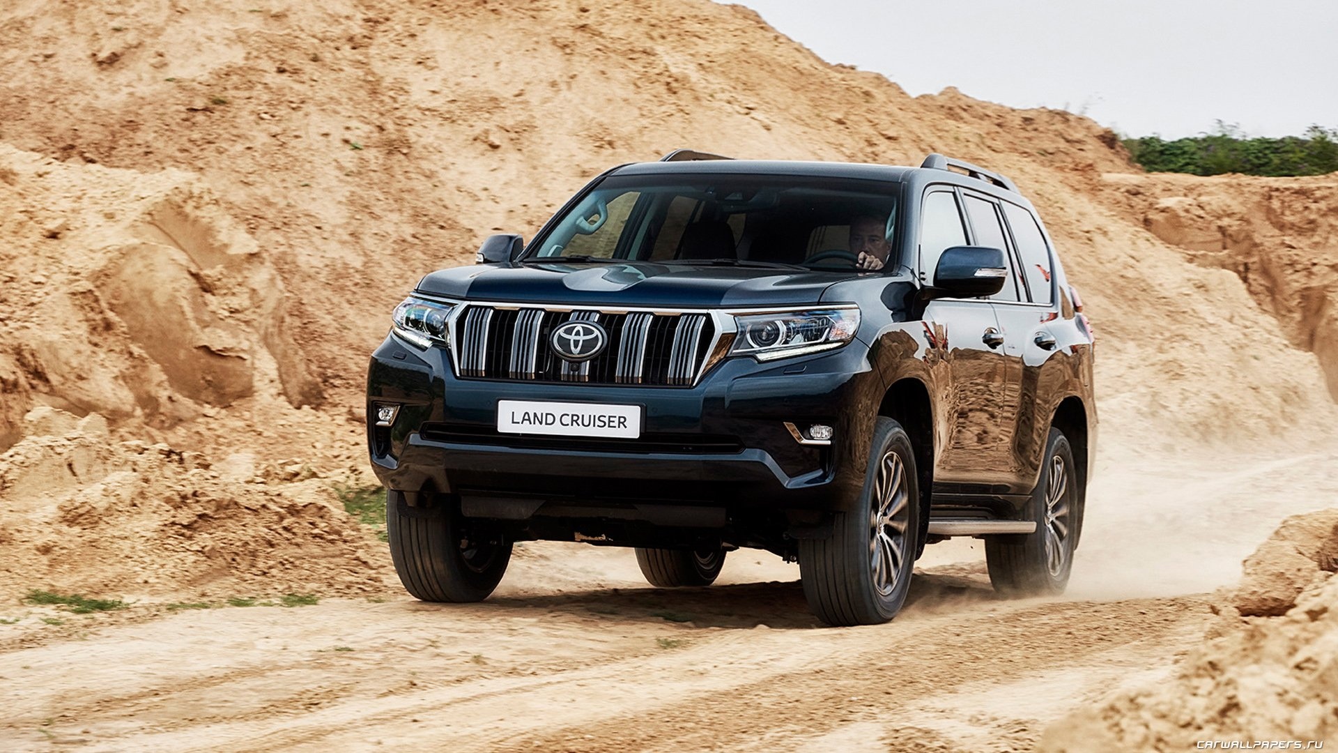 Toyota Land Cruiser, Prado edition, Premium SUV, Sophisticated design, 1920x1080 Full HD Desktop